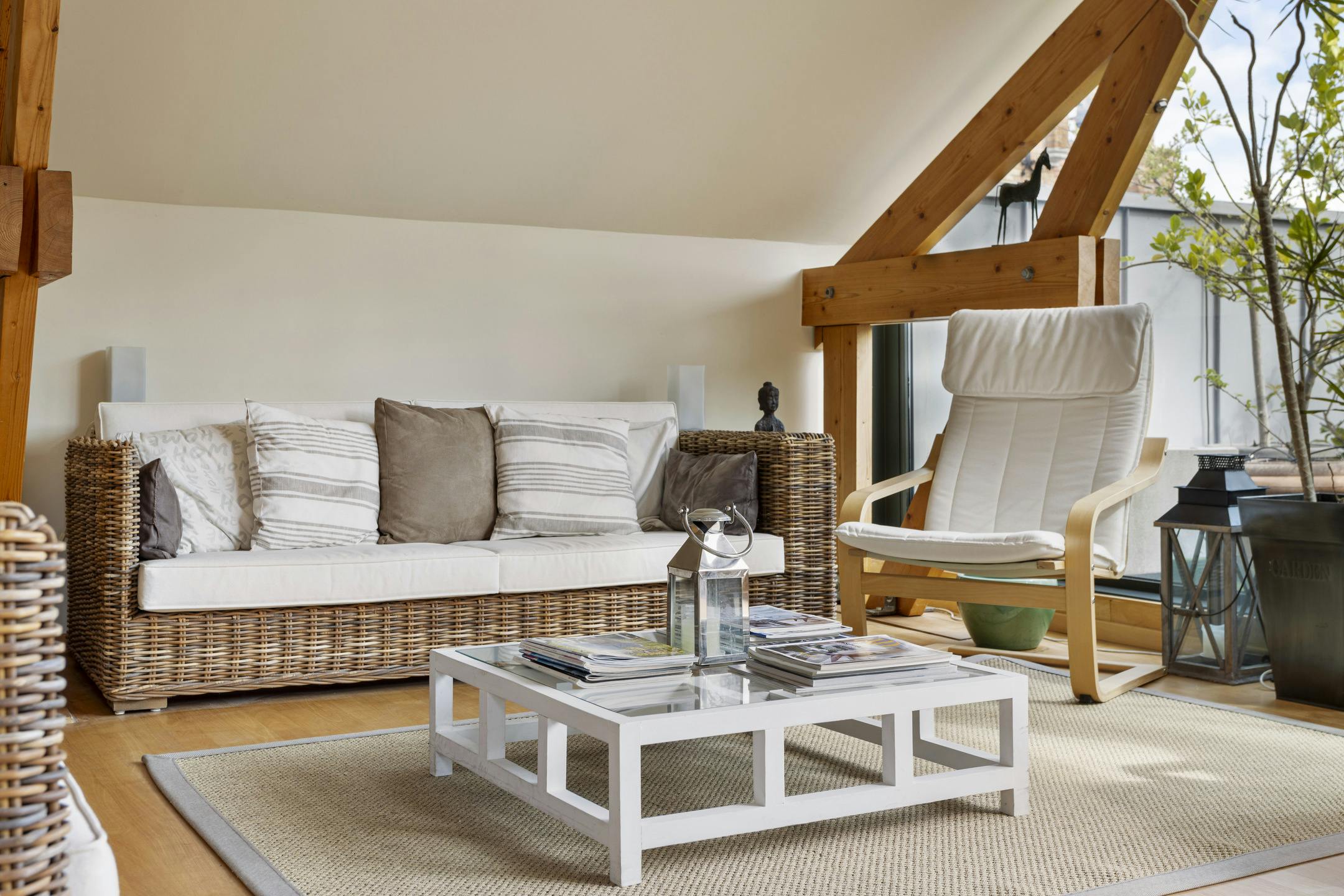 Ruim, lichtrijk appartement met twee slaapkamers te koop in Brugge foto 6