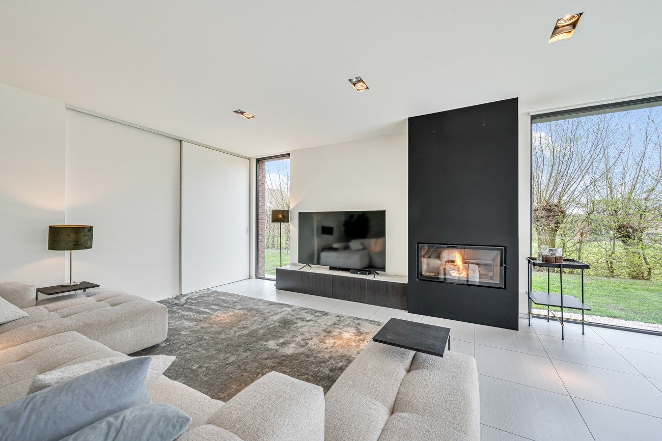 Exclusieve, ruime, instapklare villa in een doodlopende straat foto 6