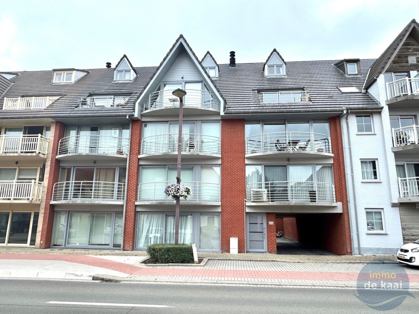 Appartement te koop foto {{pictureIndex}}