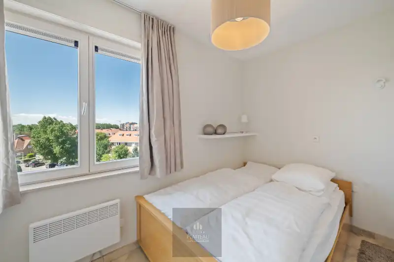 Centraal gelegen hoekappartement met zonnig terras en open zichten foto 14