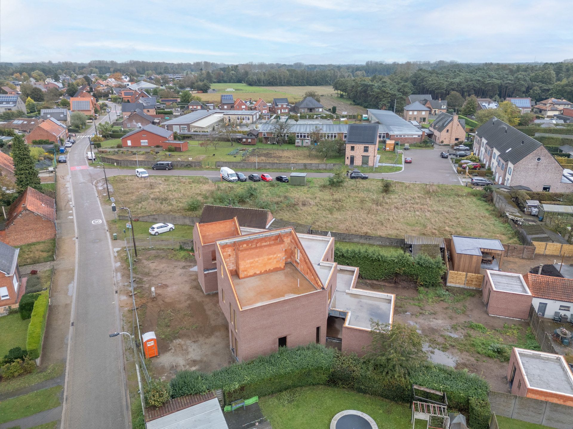 Ruime energiezuinige (E20) nieuwbouwwoning op 522,5 m² foto 11