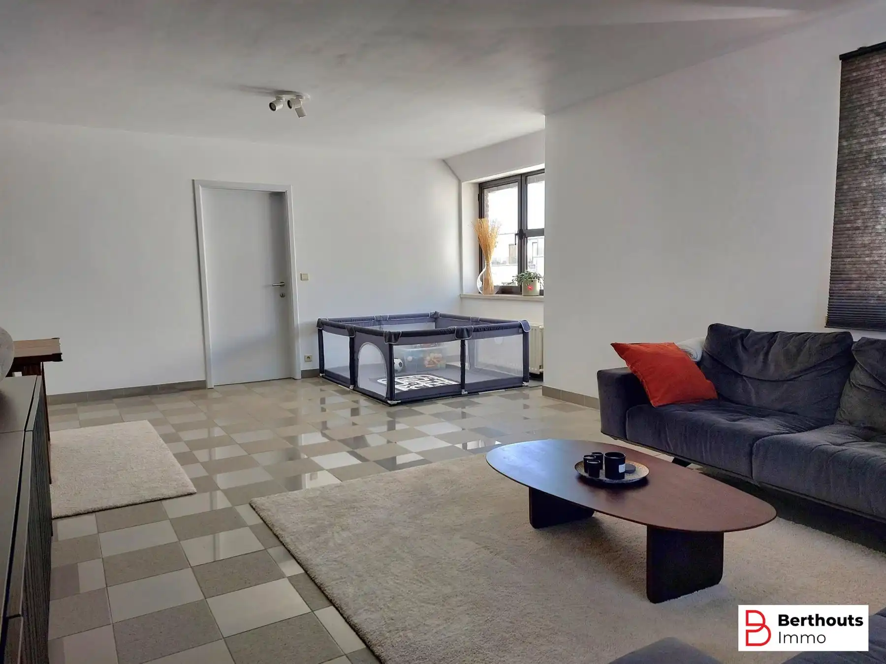 DUPLEX APPARTEMENT 3 SLKMS INCLUSIEF GARAGE foto 5