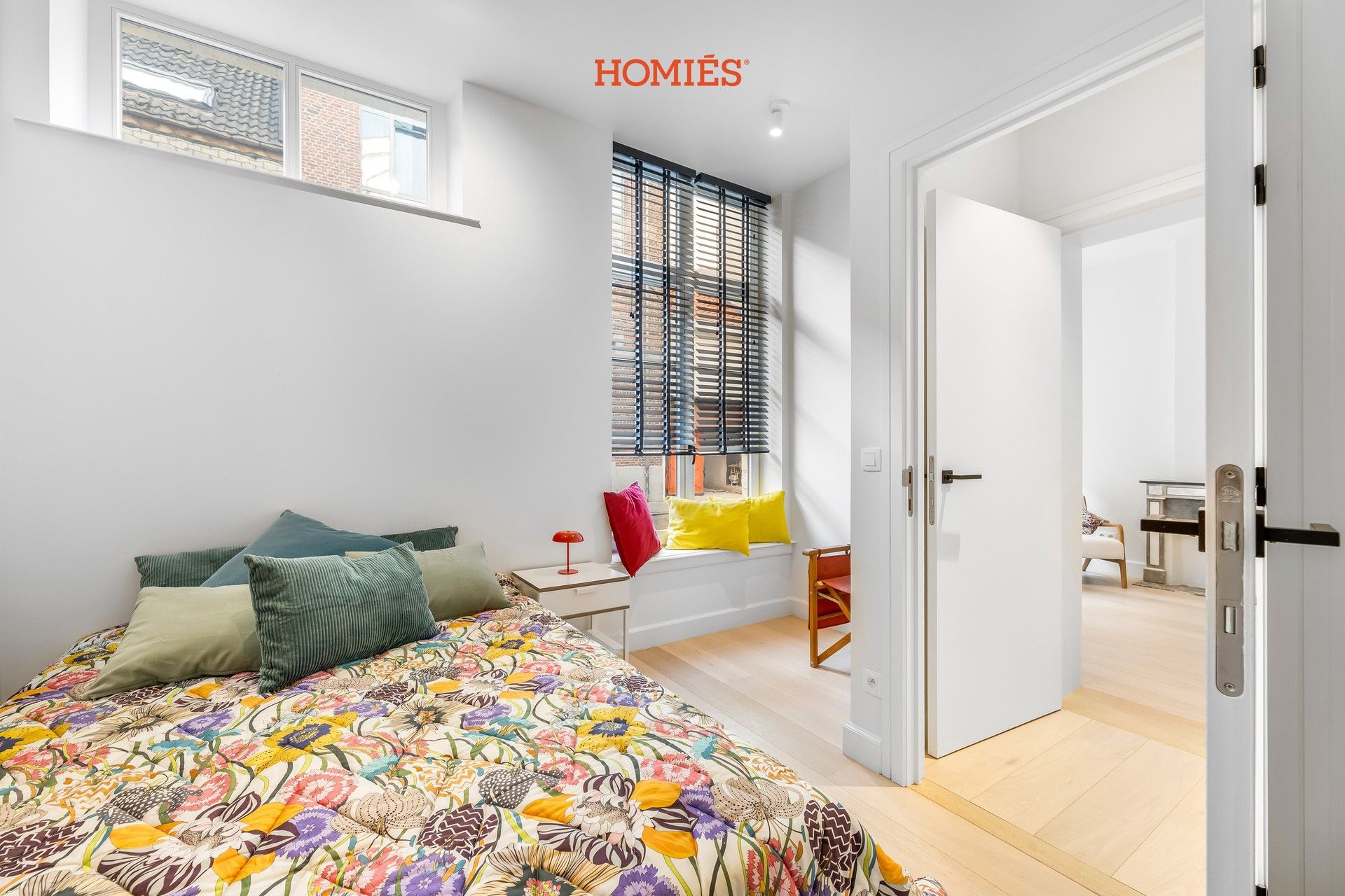 High-end gelijkvloers appartement met tuin, in historisch pand foto 9