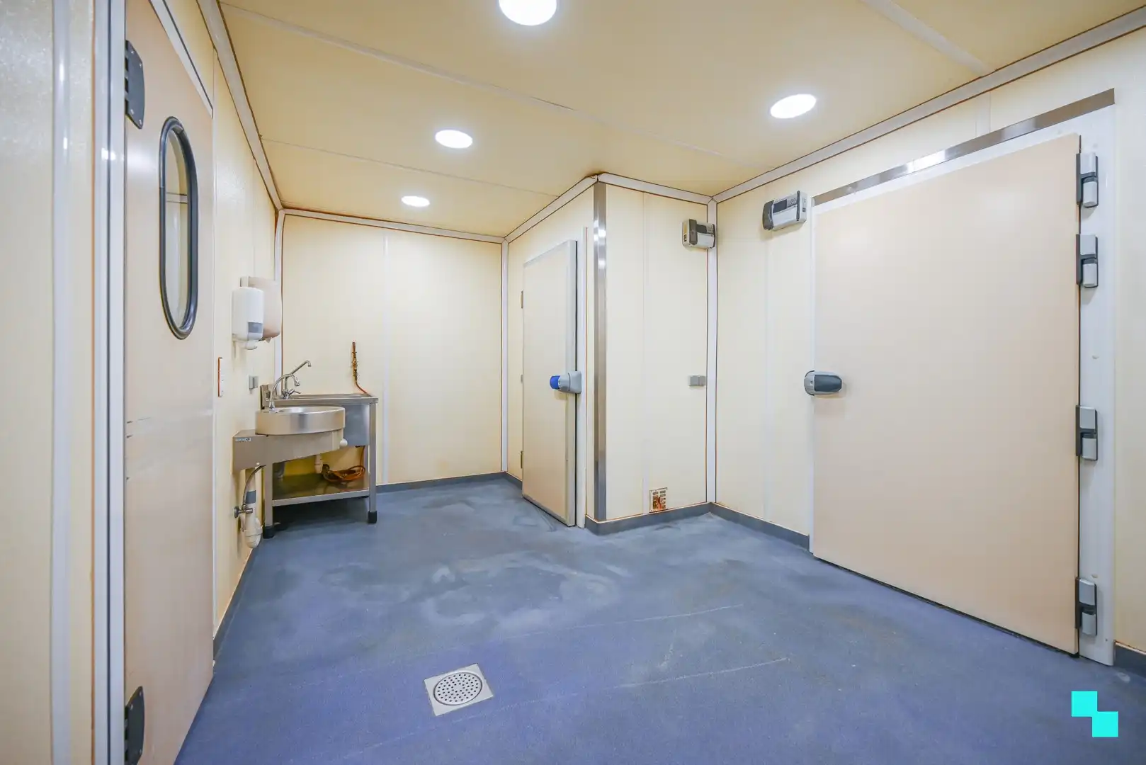 Multifunctionele handelszaak met loods en appartement in Anzegem! foto 15