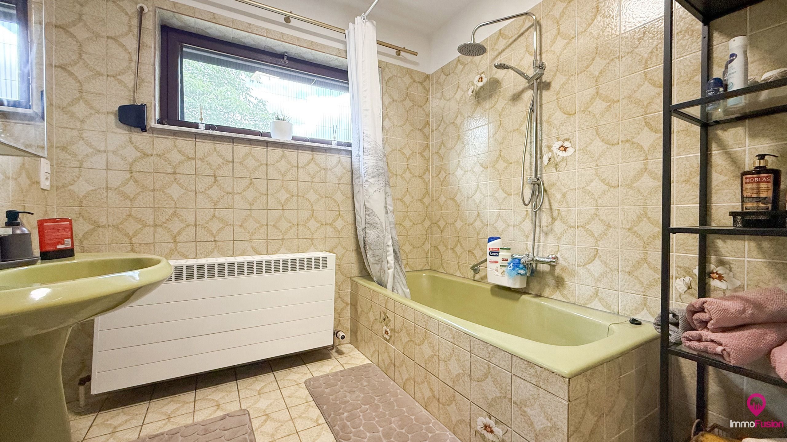 Instapklare gelijkvloerse woning met 3 slpks op 11a37ca! foto 18