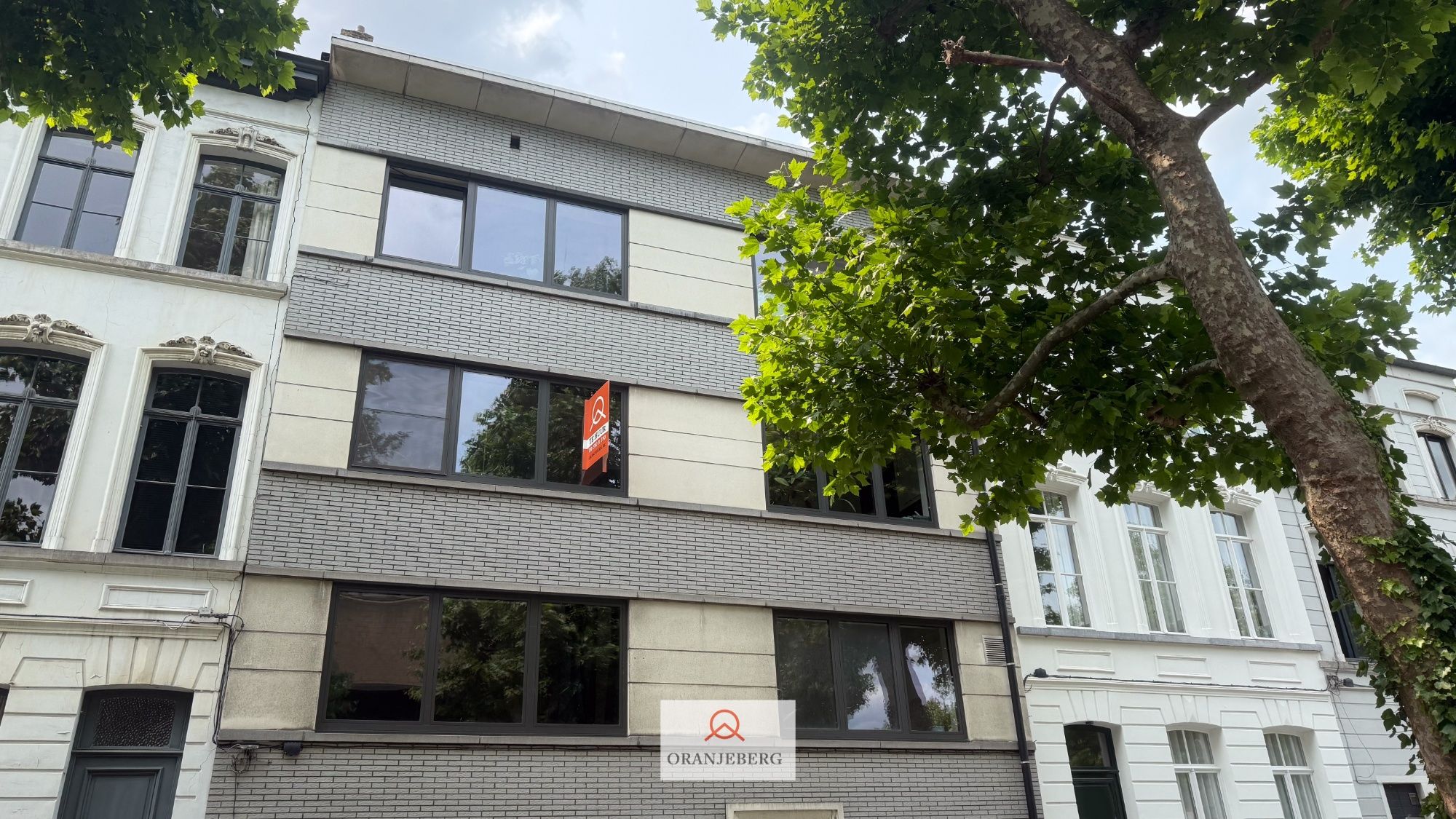 2 slaapkamer appartement vlakbij Visserij, centrum Gent foto {{pictureIndex}}