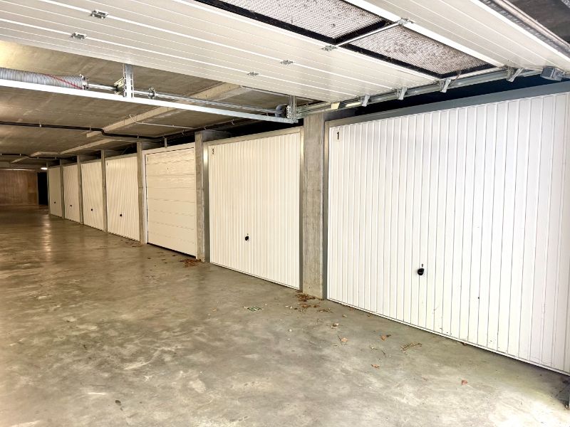 Recente duplex met 2 kamers en garage foto 18