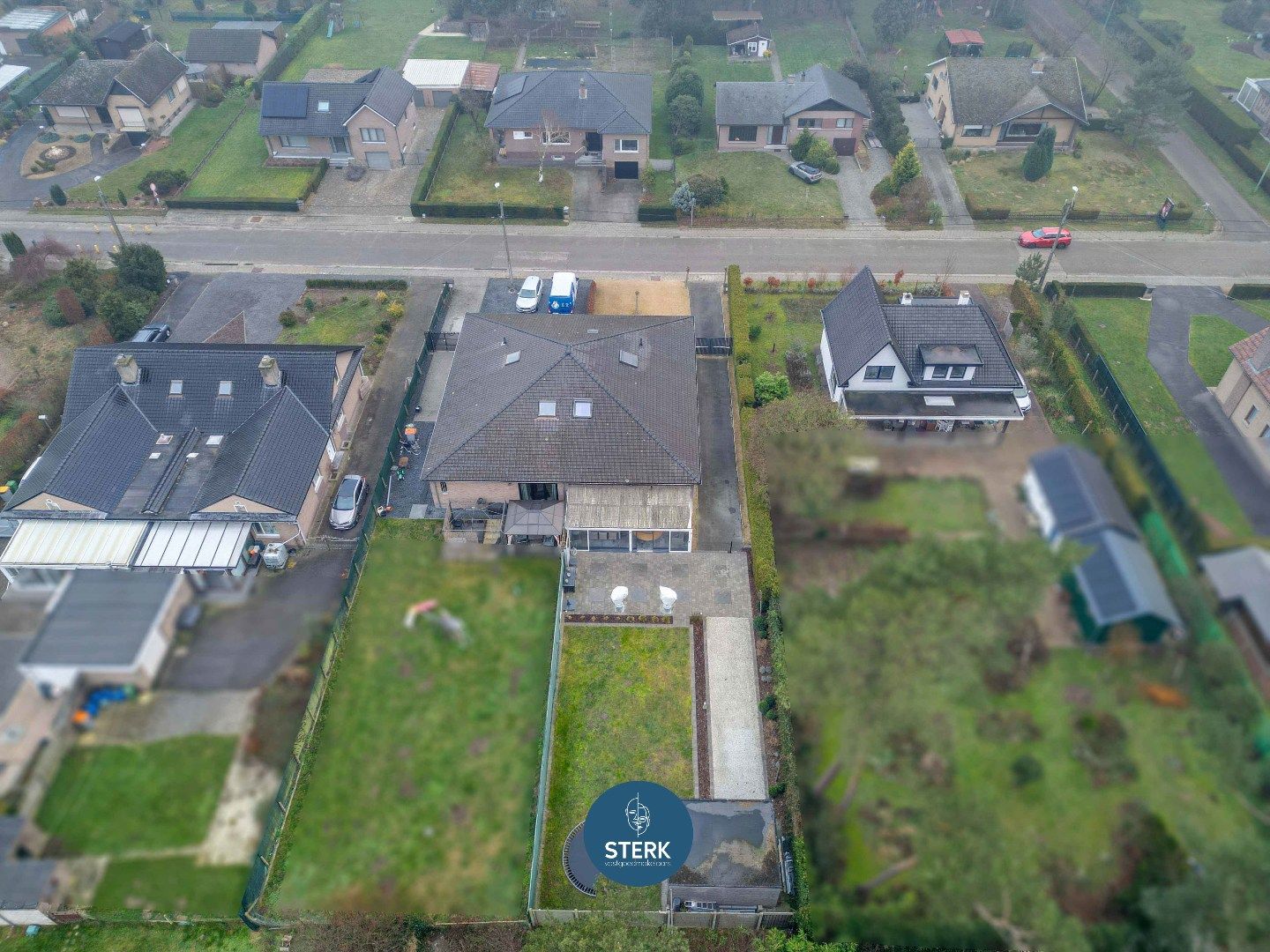 VERZORGDE GEZINSWONING MET 4 SLPKS IN EEN GROENE OMGEVING TE GELLIK !  foto 4