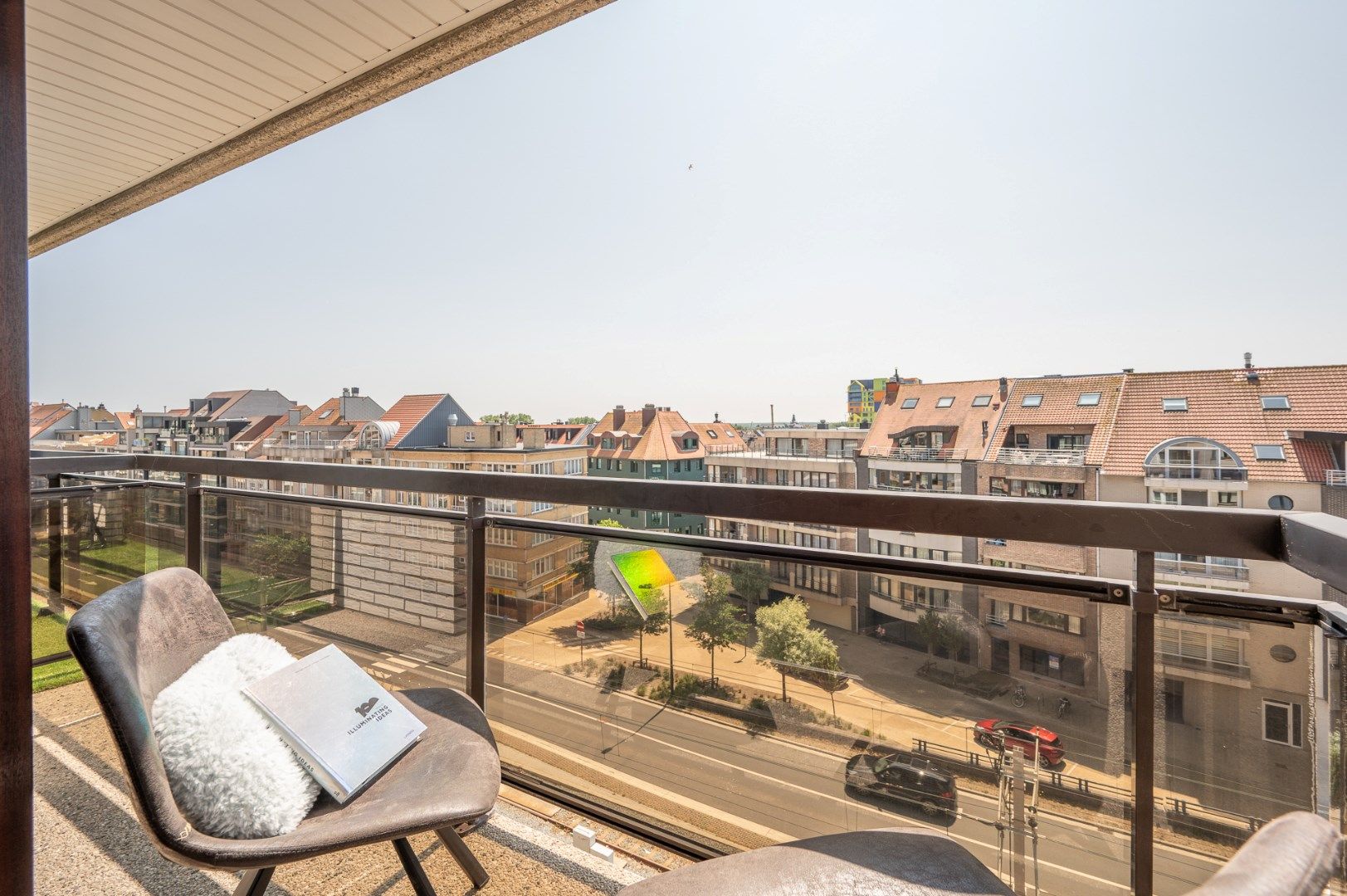 Instapklaar appartement met 2 slaapkamers en zonneterras foto 17
