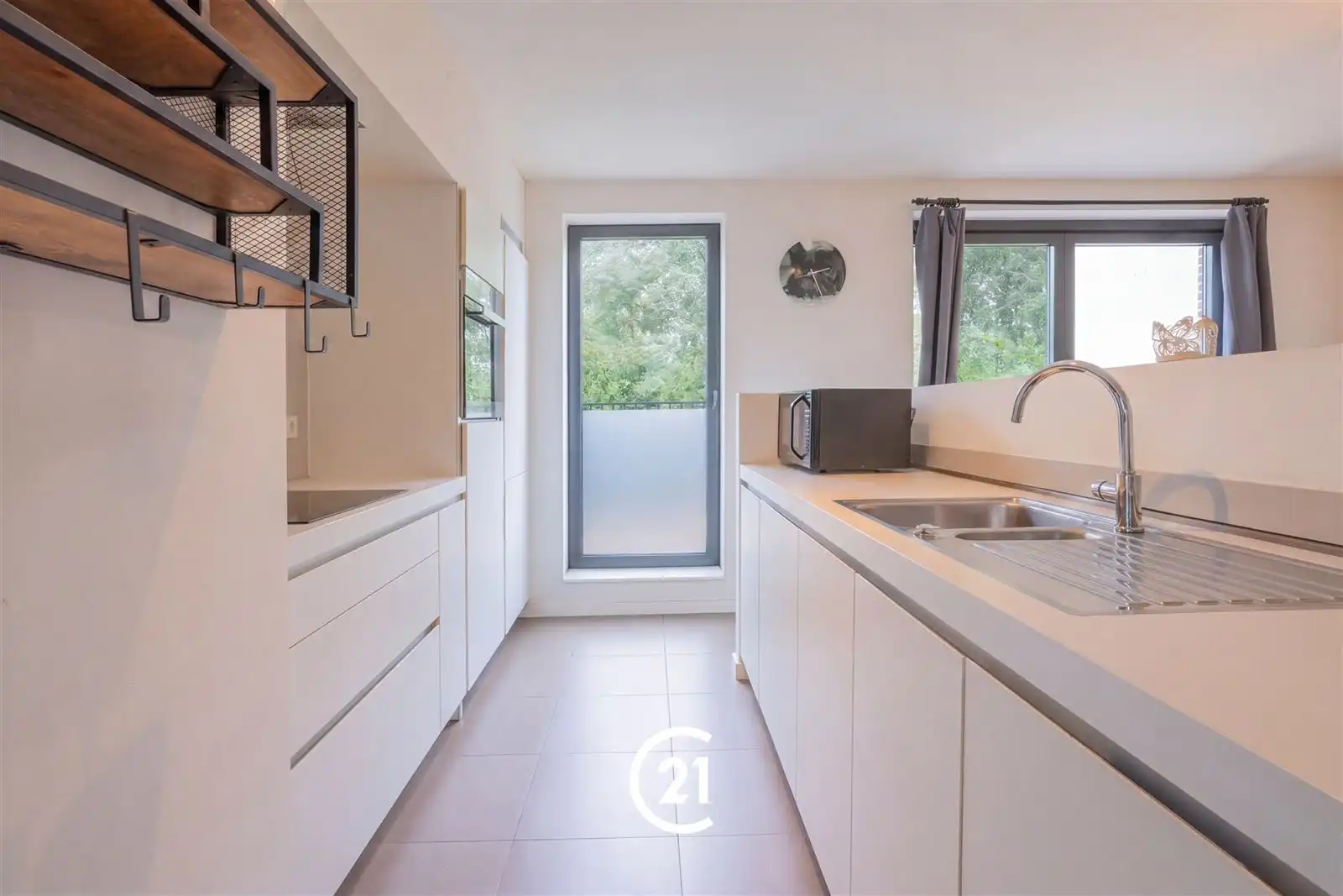 Instapklare woning met tuin op toplocatie in Gent. foto 9
