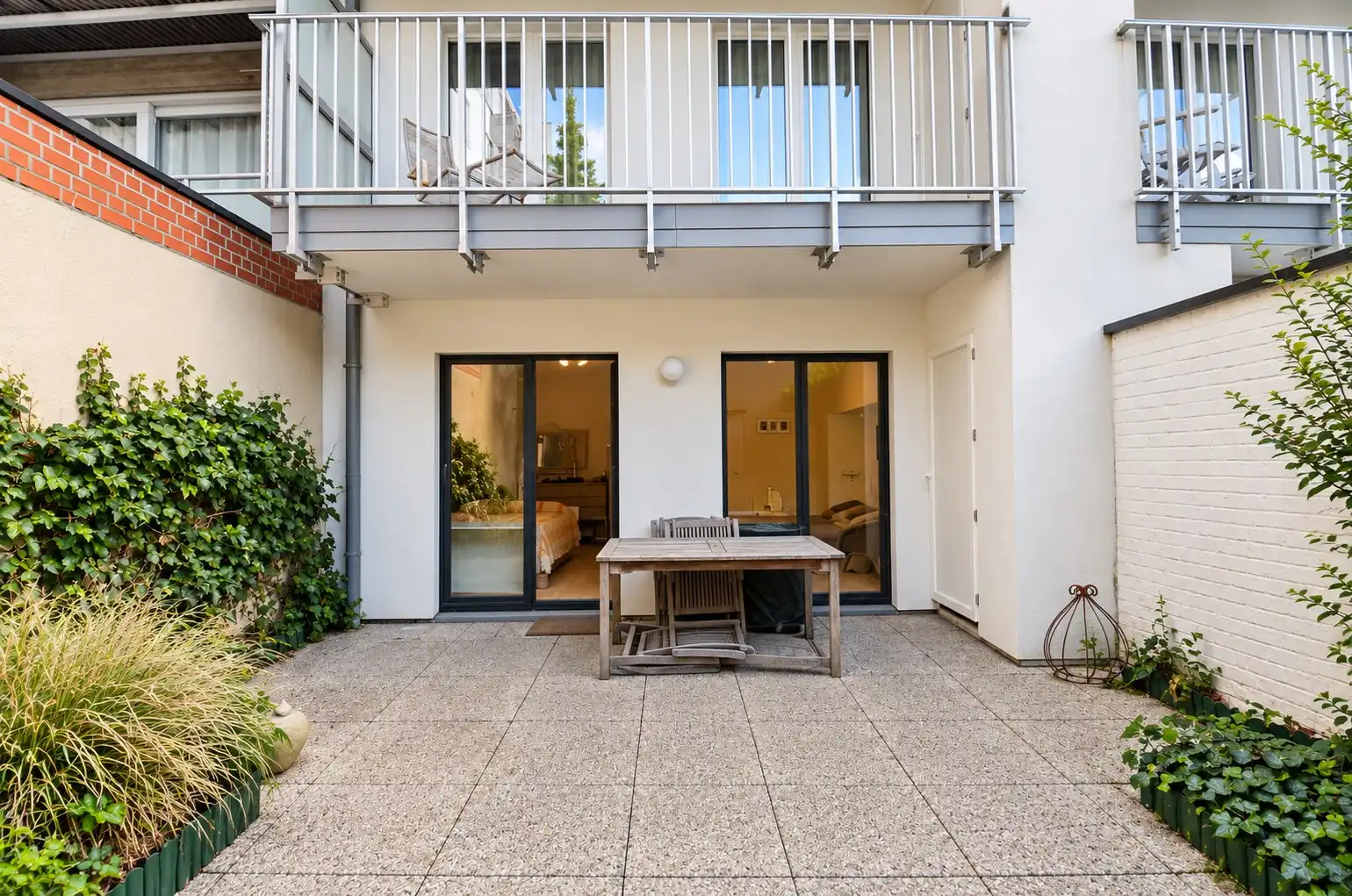 Exclusief: aangenaam tuinappartement met ruim zonnig terras, uitstekend gelegen nabij het Driehoeksplein. foto 15