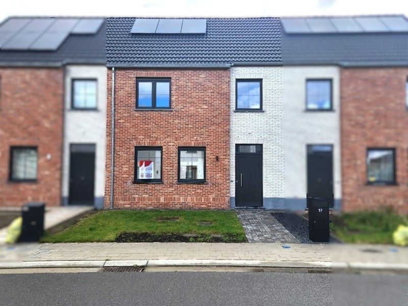 🏠 Te huur: Landelijke nieuwbouwwoning met 3 slaapkamers in rustige woonwijk – Graanstraat 57, Meulebeke foto {{pictureIndex}}
