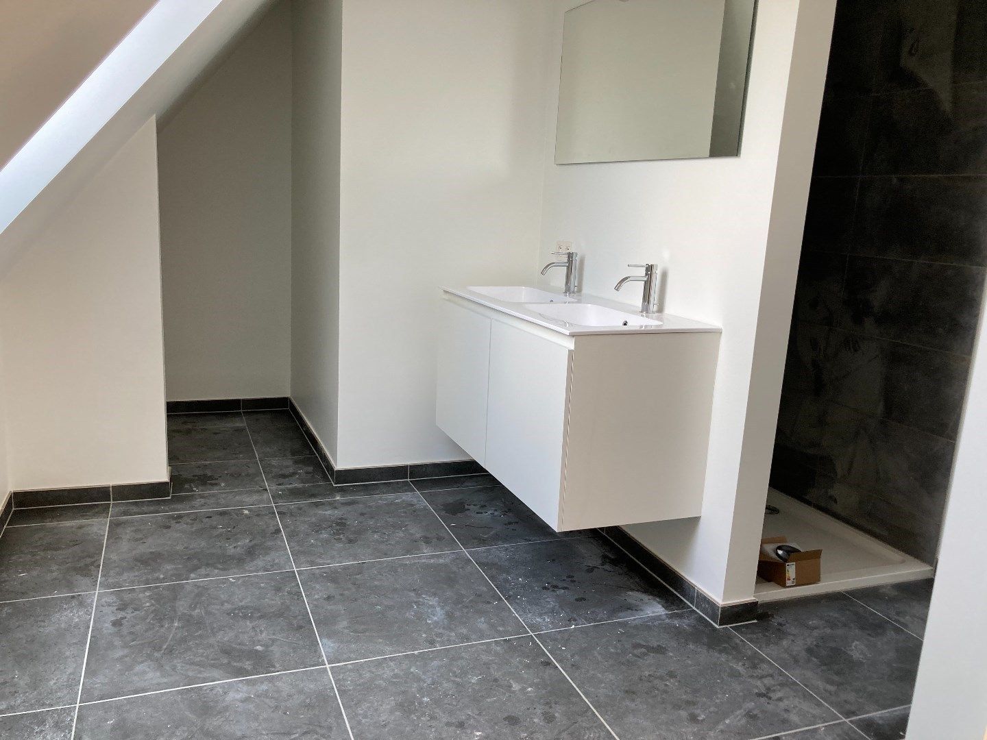 Energiezuinig nieuwbouw duplexappartement met zonnig terras in het hart van Beervelde. foto 10