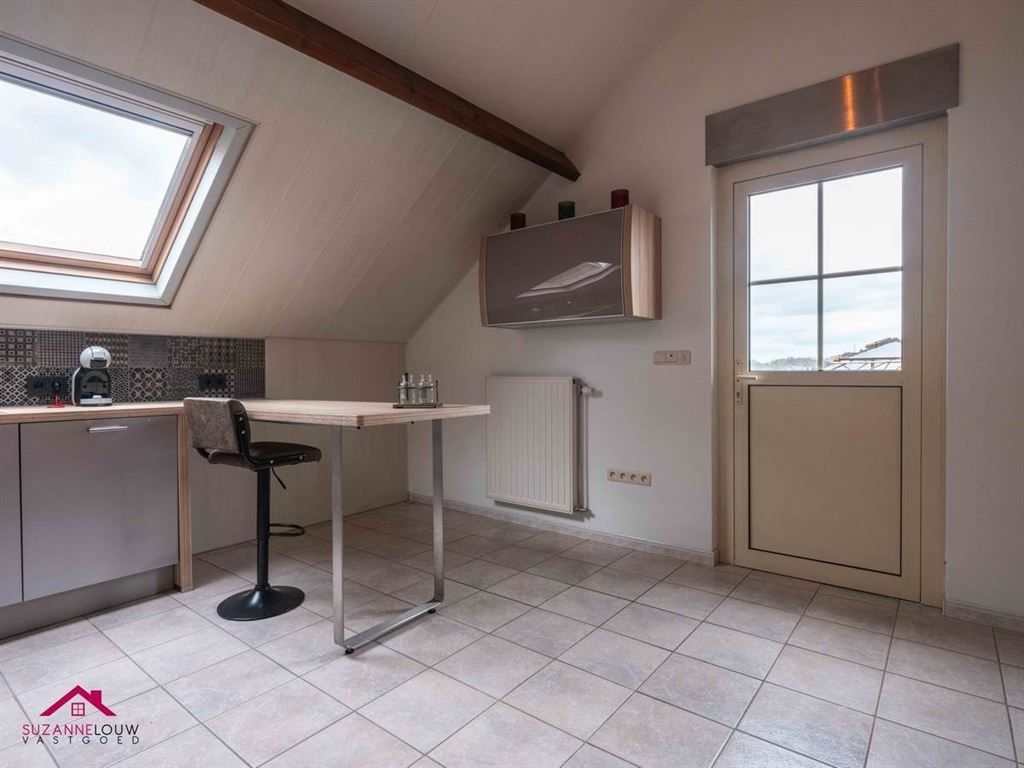 Gerenoveerde vrijstaande woning foto 34