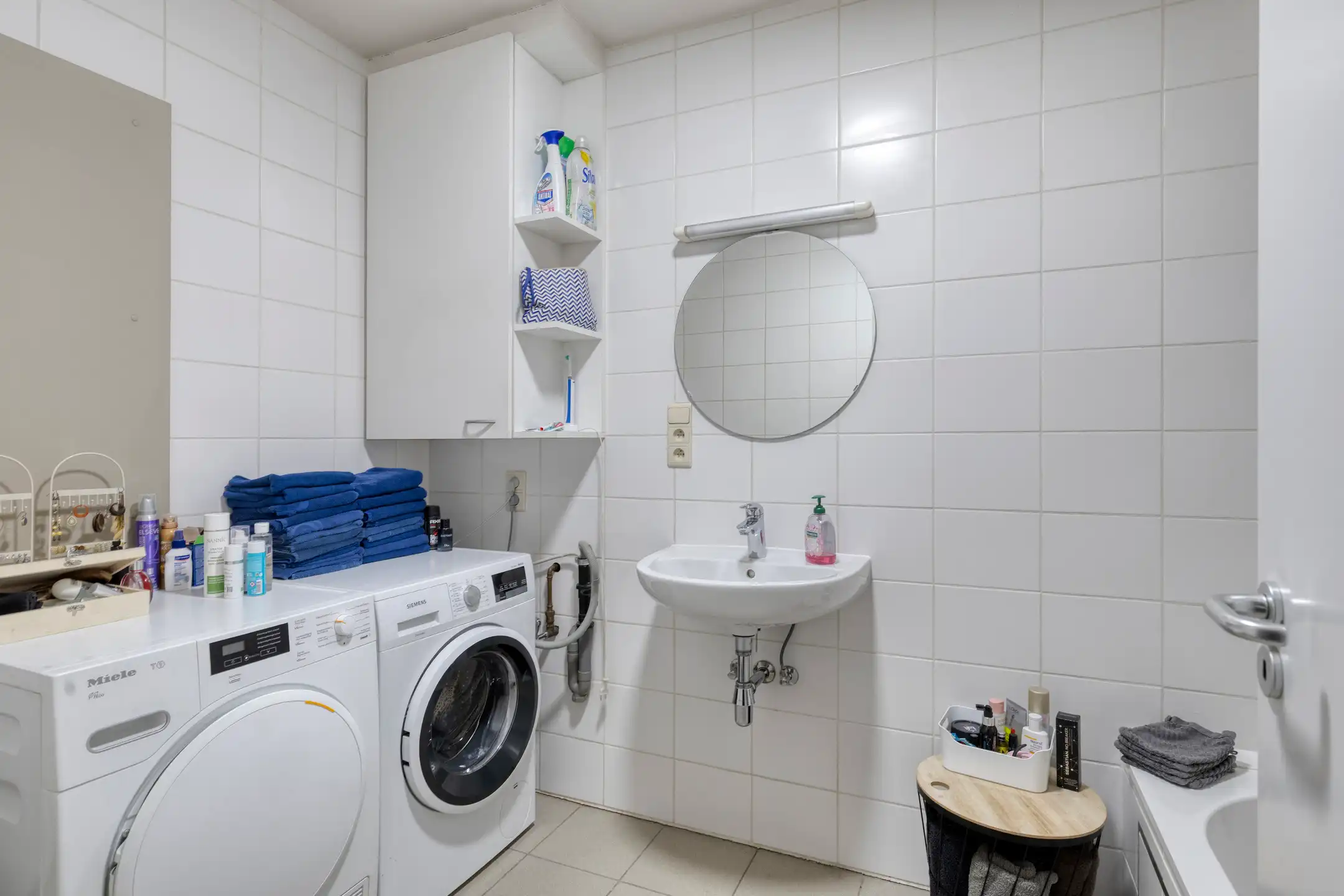 Ruim appartement(143m2) met 3 slaapkamers in hartje Wezemaal foto 10