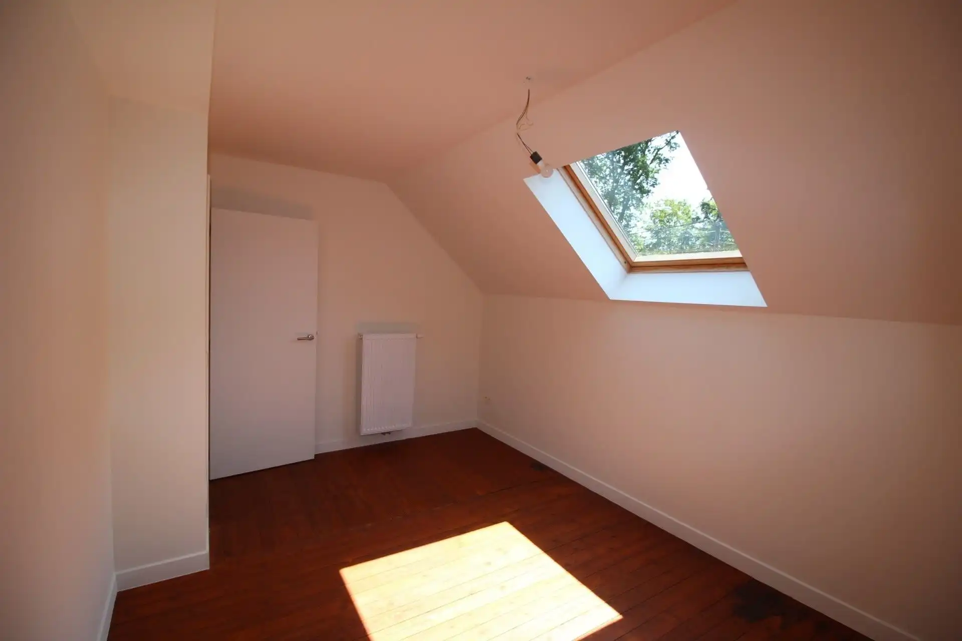 Huis, 5 slaapkamers, totaal gerenoveerd in 2023. foto 19