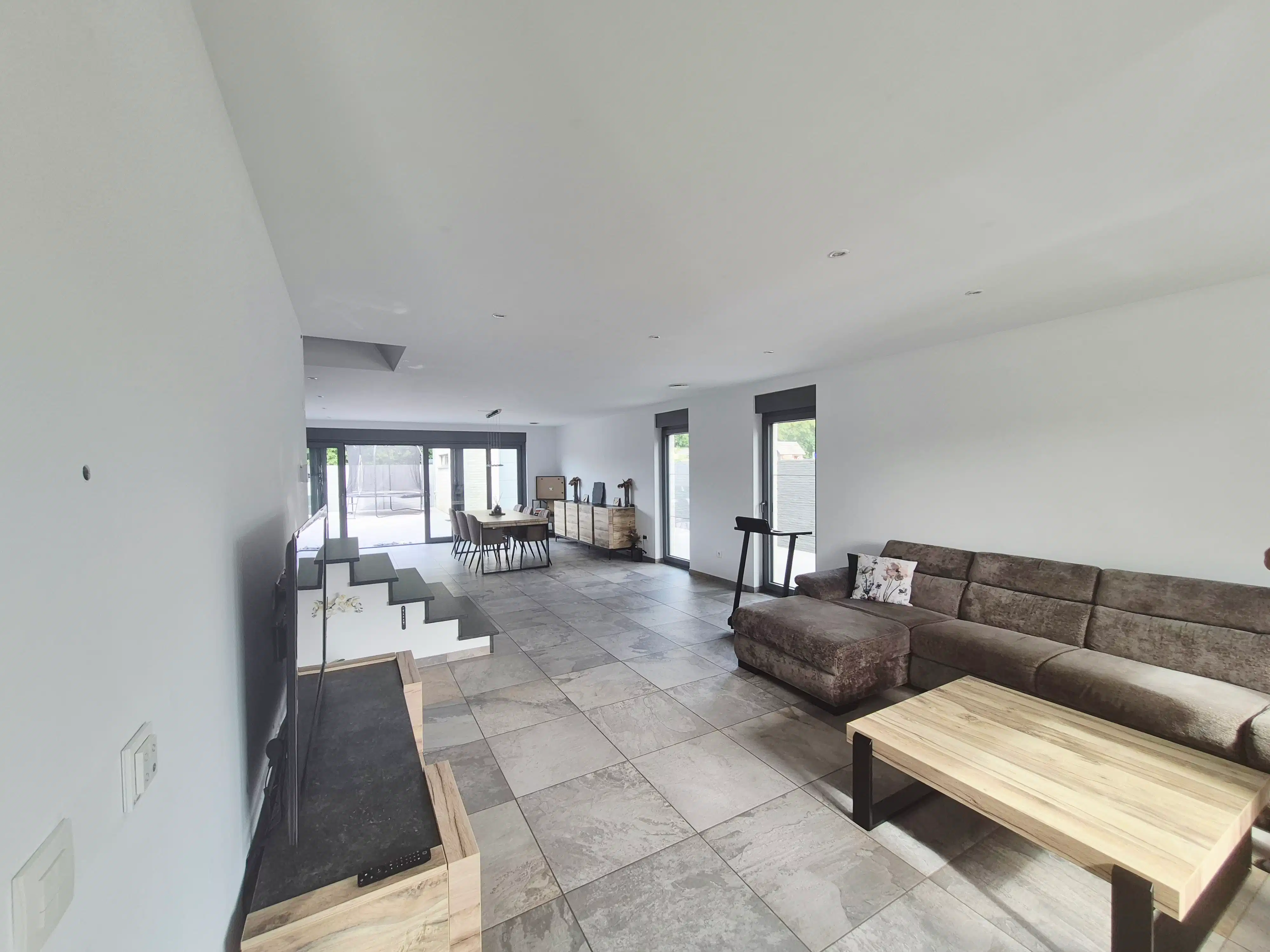 EXCLUSIEF & INSTAPKLAAR | ±385 M² | 5 SLAAPKAMERS | E-PEIL 9 | GEOTHERMIE foto 4