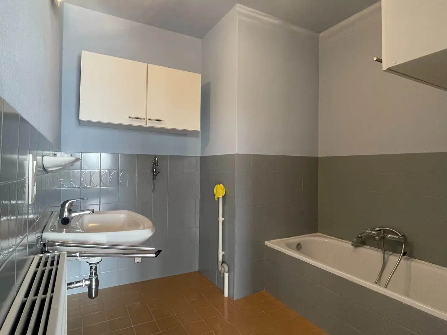 Mooi 2 slaapkamer appartement met autostaanplaats foto 9