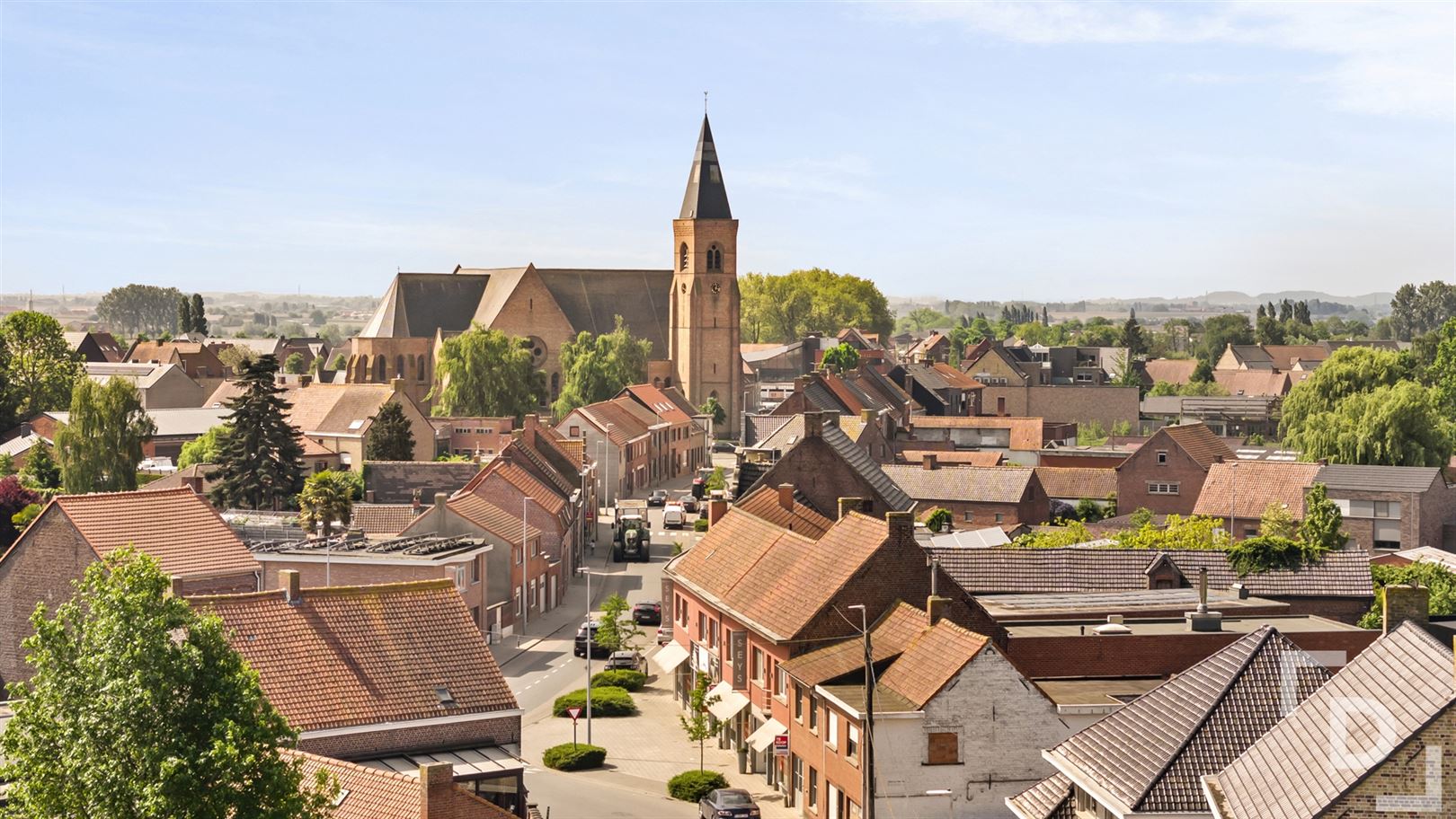 Ruime handelszaak met woonst & verhuurd appartement te koop in Poelkapelle. foto 61