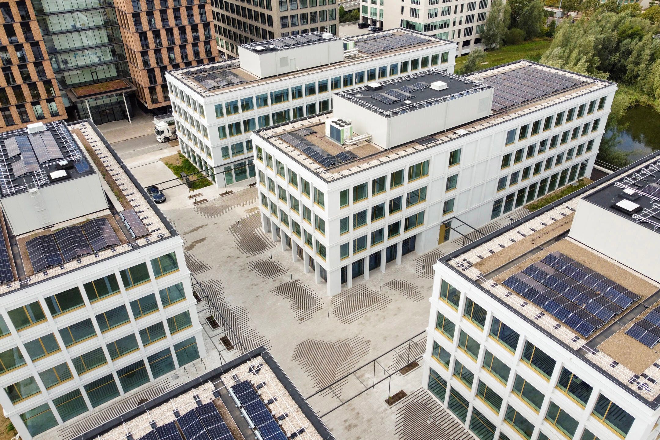 High-end open kantoorruimte te huur in Atmos-project foto 2