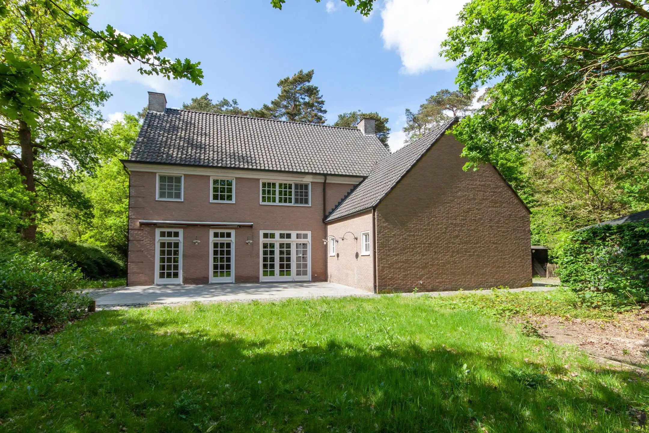 Ruime villa nabij centrum Zandhoven. foto 3