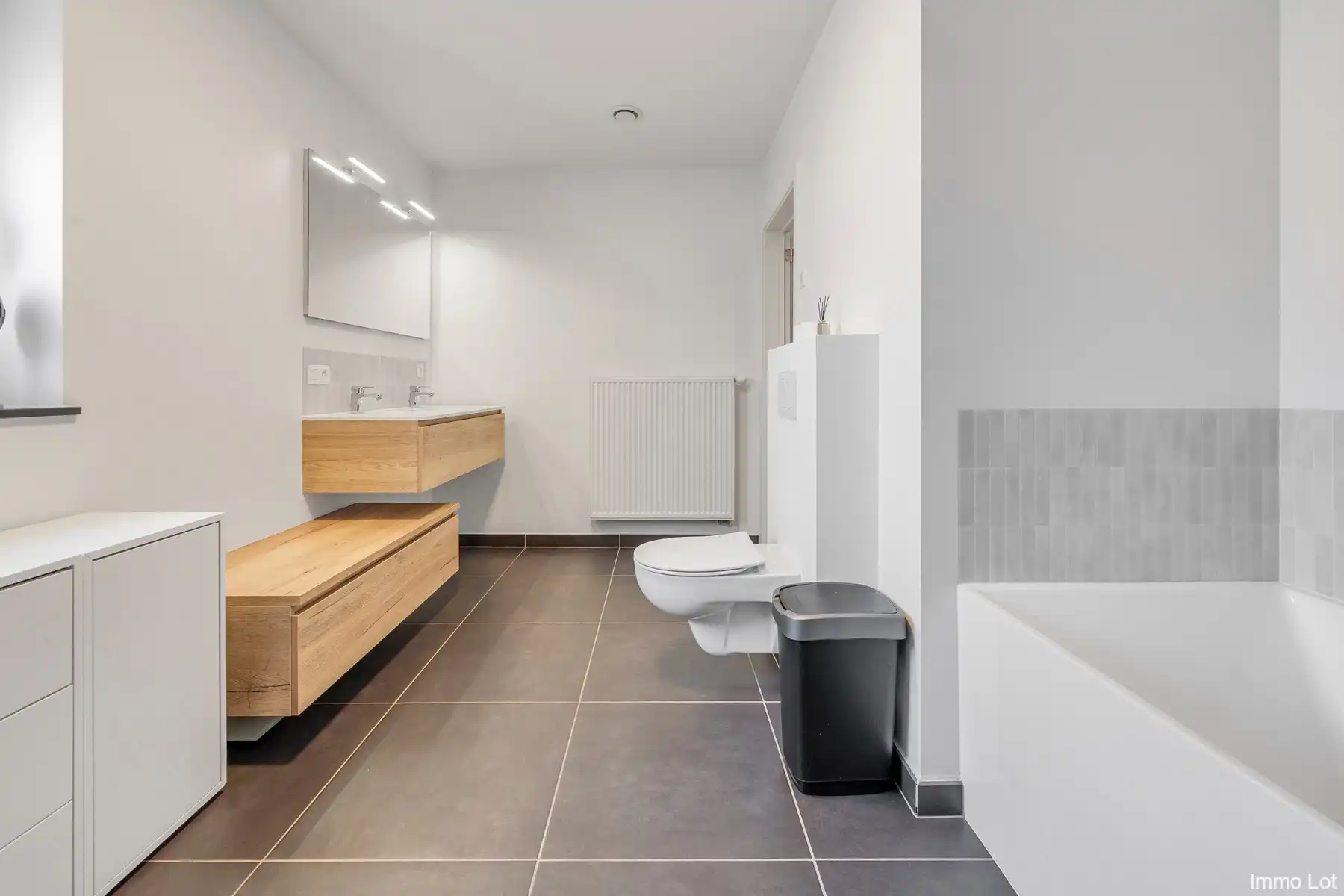 Recente woning in een rustige wijk te Berlare. foto 11