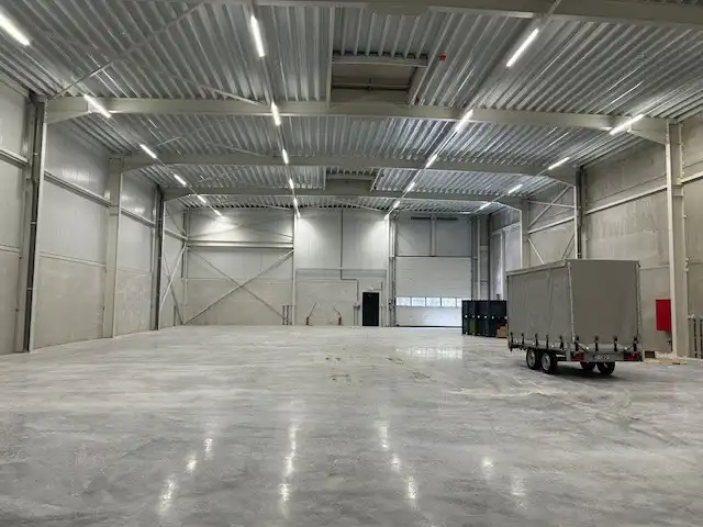 MULTIFUNCTIONEEL NIEUW BEDRIJFSPAND foto 5