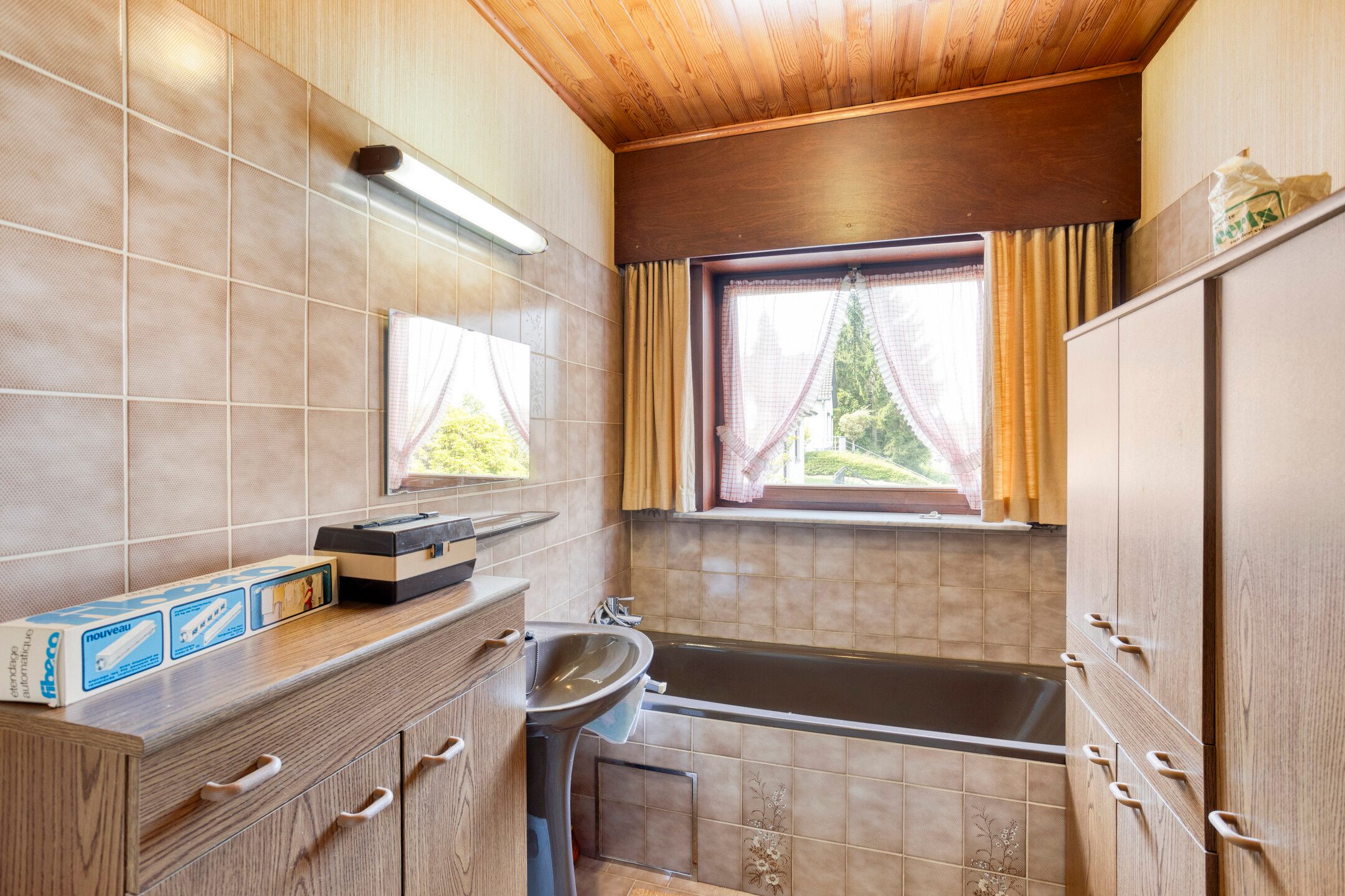 Unieke 4-gevelwoning type bungalow te Dilbeek! foto 9