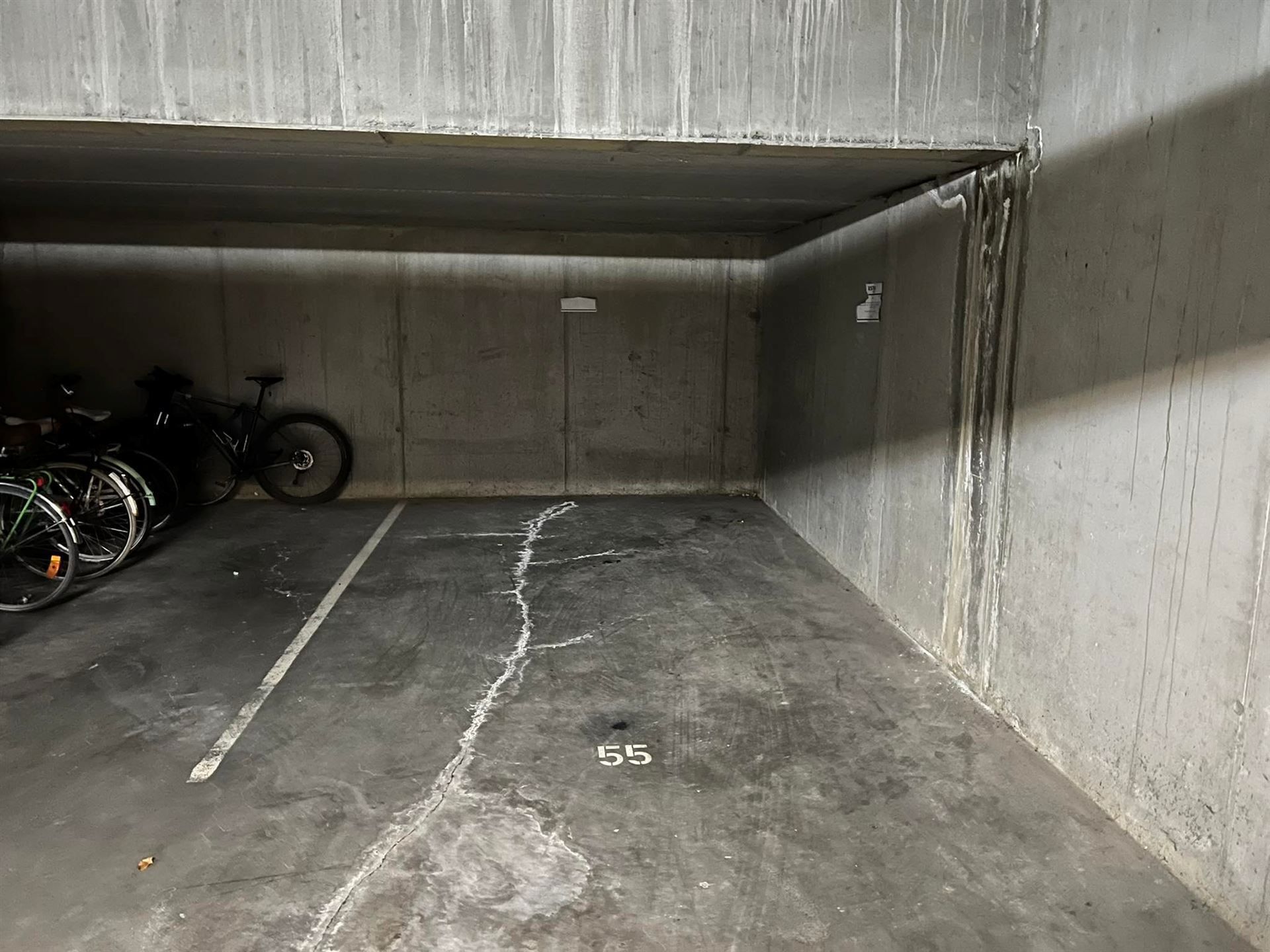 binnenstaanplaatsen aan UZ foto 11