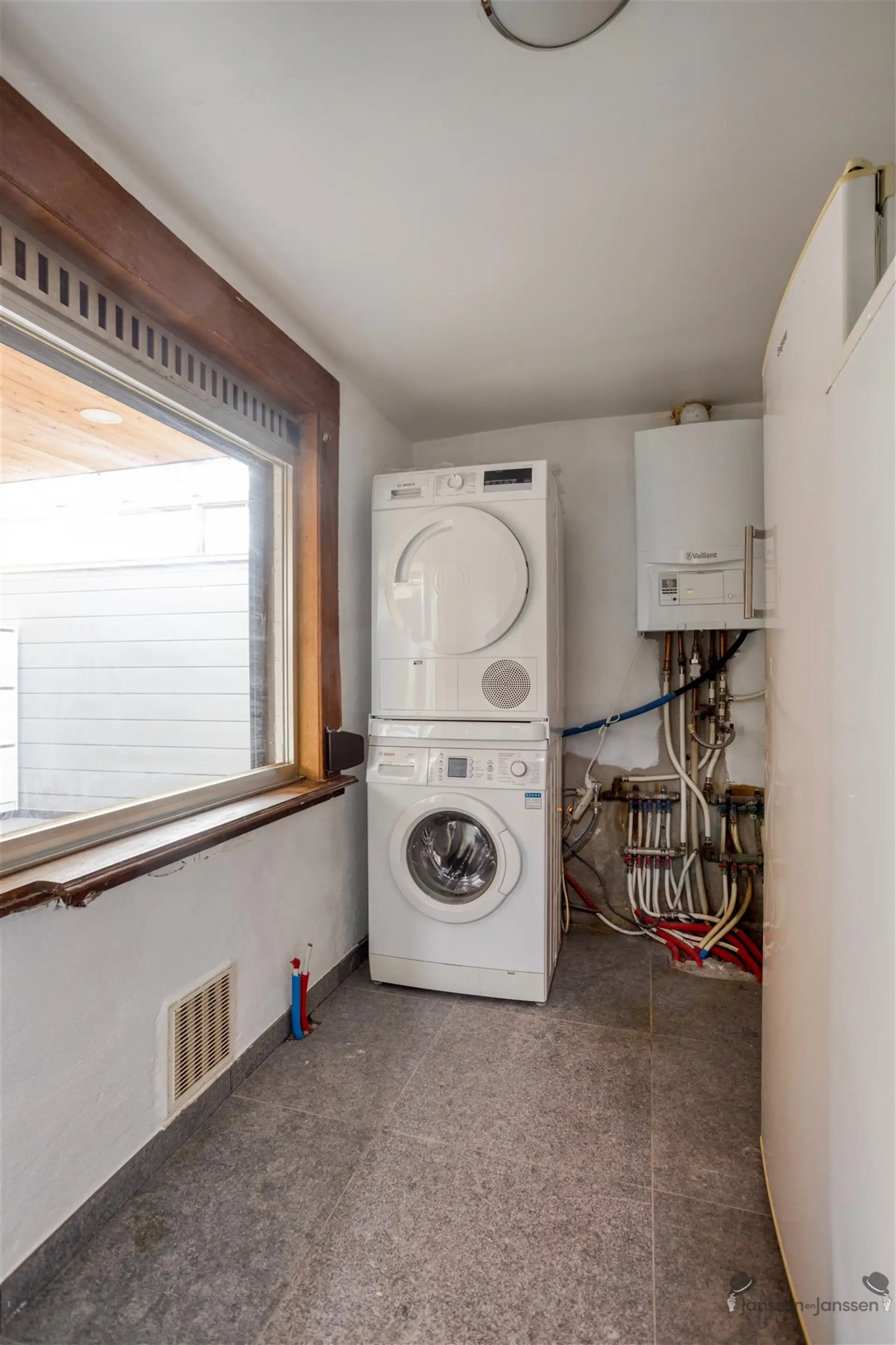 Karaktervolle rijwoning met 4 slaapkamers foto 11