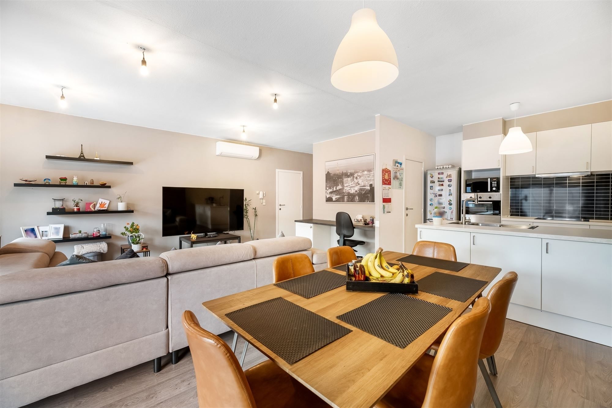 PERFECT ONDERHOUDEN DUPLEX APPARTEMENT MET 4 SLAAPKAMERS TE BEVERLO foto 6