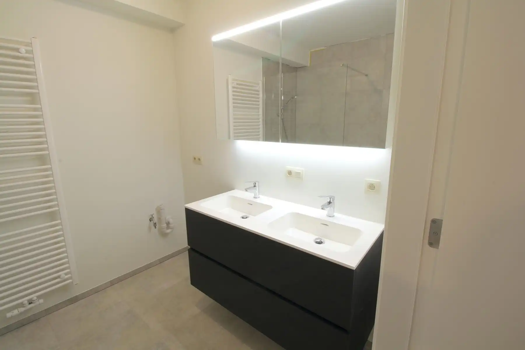 Nieuwbouwappartement (1ste V) met 2 slaapkamers en zonneterras foto 14