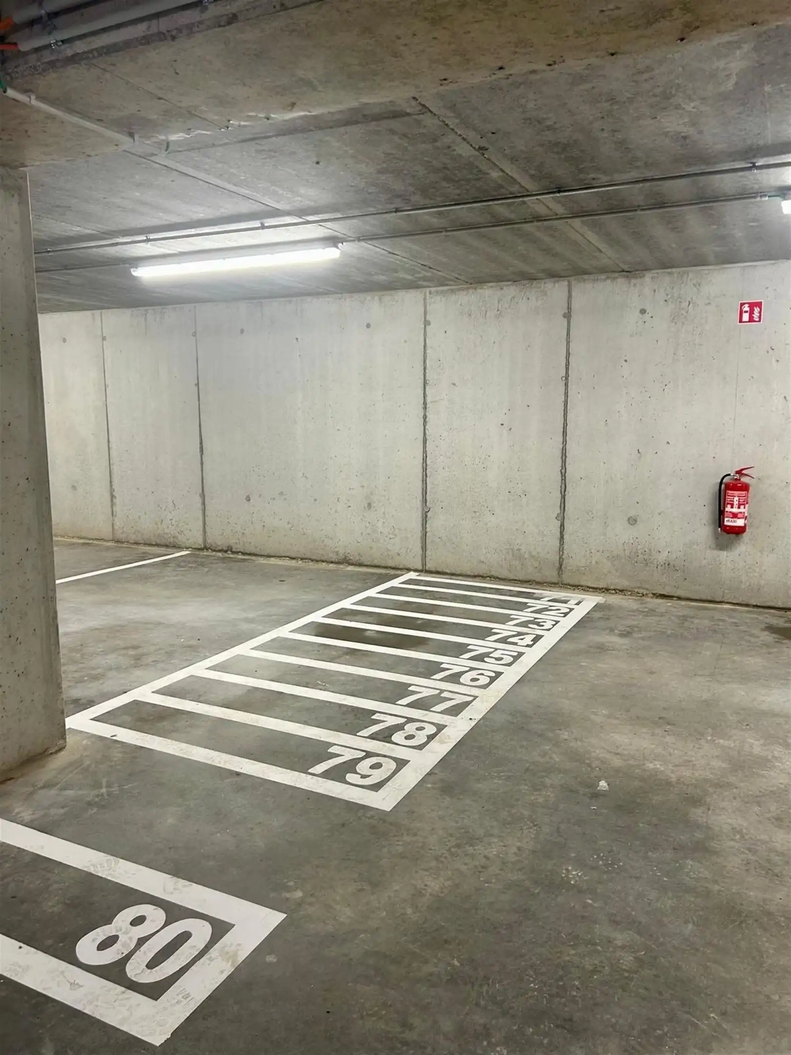 Nieuwbouwappartement met 1 slaapkamer en parkeerplaats foto 13