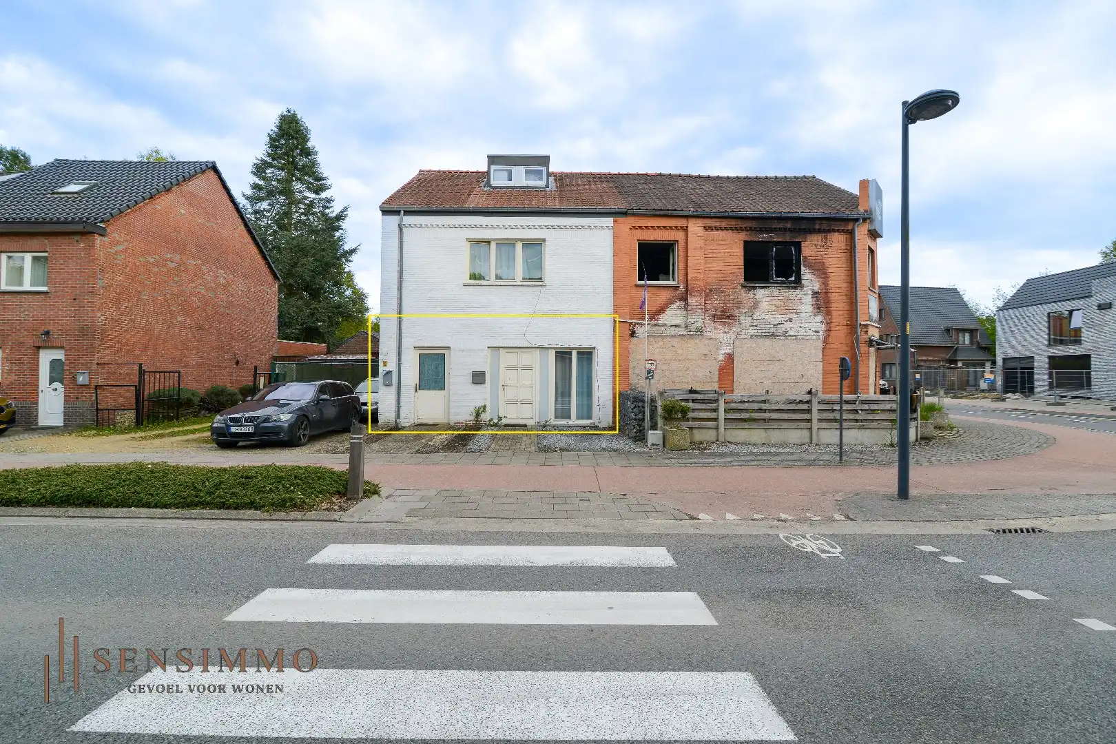 Prachtig gelegen gelijkvloers appartement met terras + P foto {{pictureIndex}}