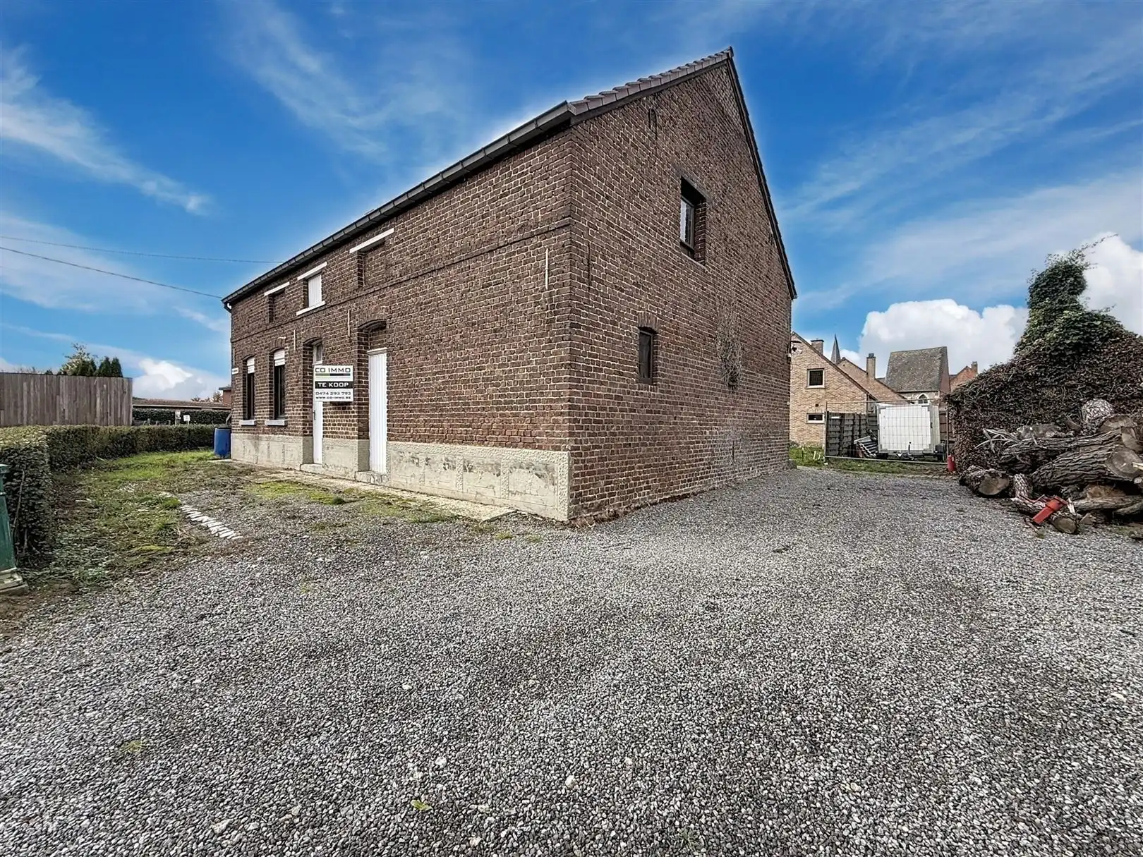 Te renoveren woning met bijgebouwen, tuin, 7a 91ca foto 4