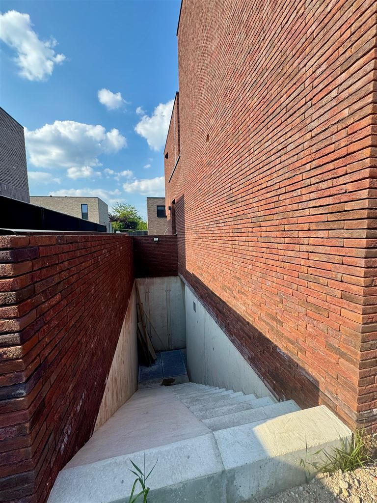 Prachtige, energiezuinige nieuwbouwwoning met 20 zonnepanelen, 3 slaapkamers en tuin op een rustige locatie nabij Maaseik foto 26