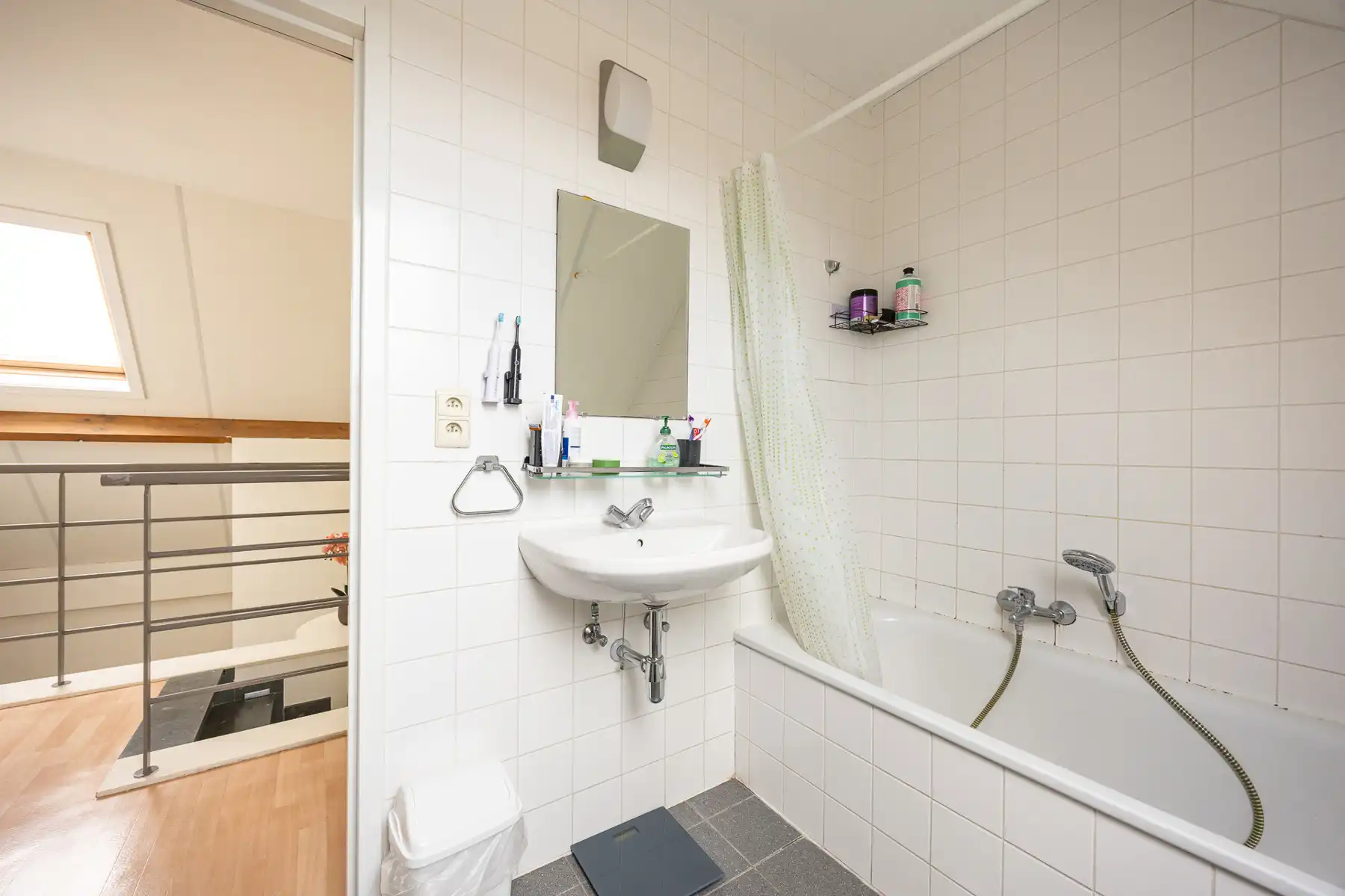 Instapklaar duplex-appartement met twee slaapkamers foto 13