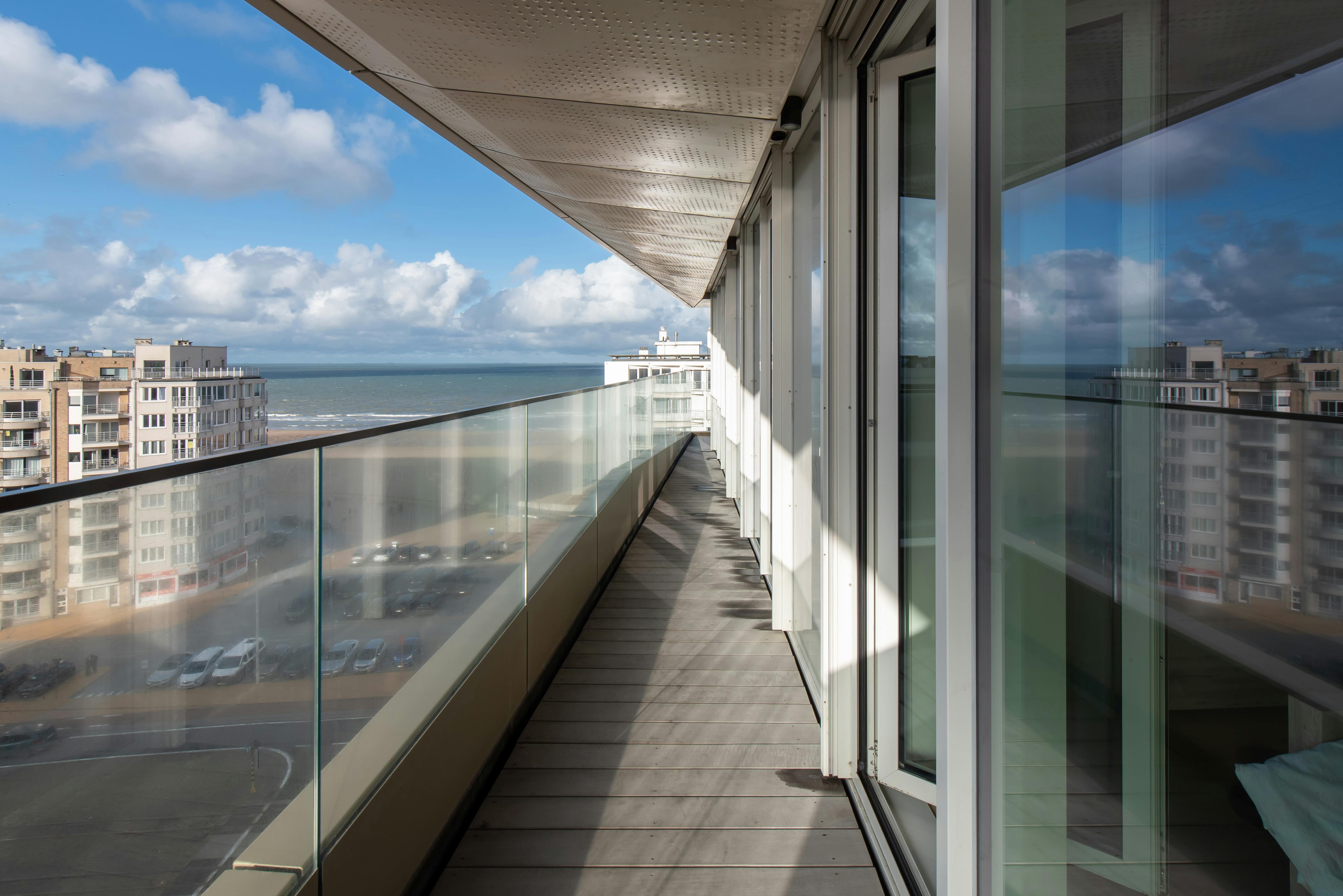 Prachtig 2 slaapkamer appartement met zicht op zee  foto 10