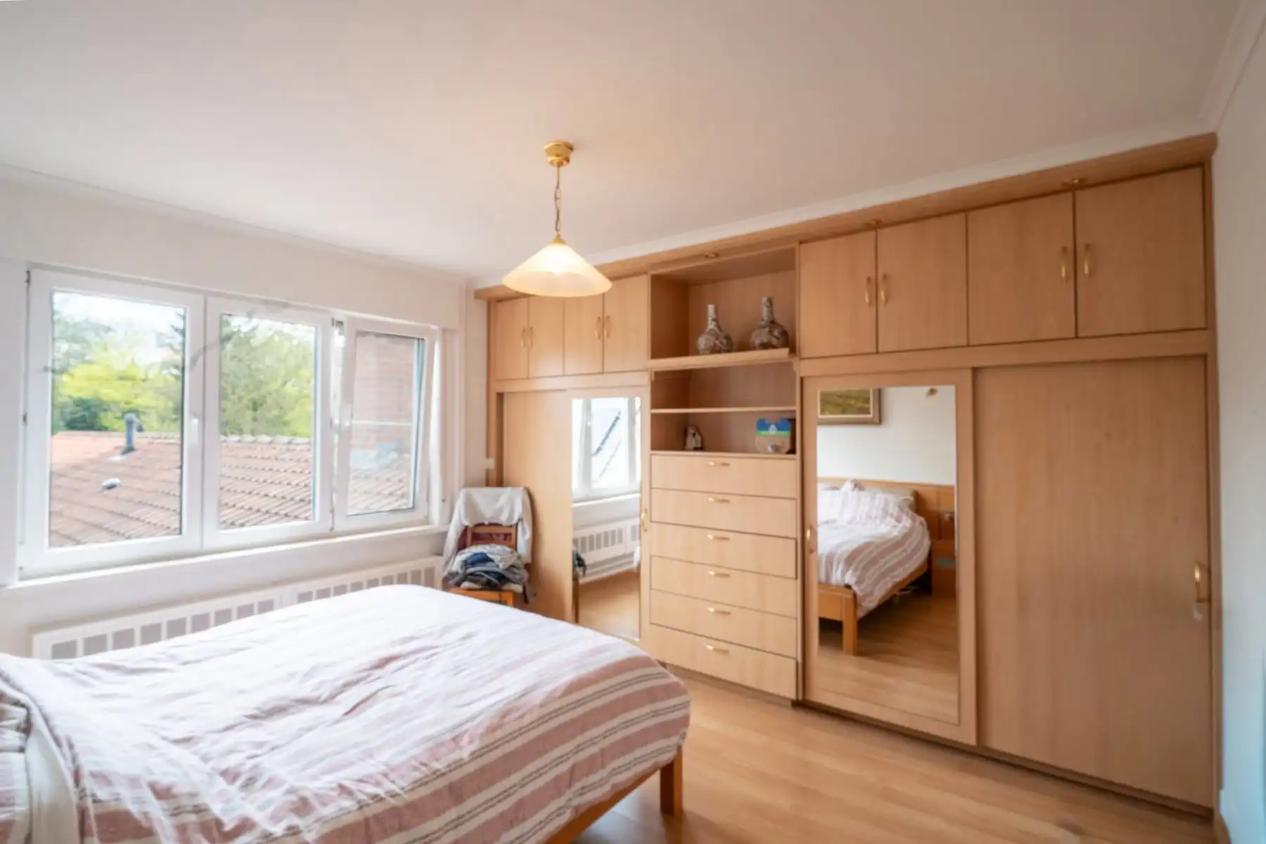 Grote gezinswoning nabij de jachthaven van Beernem foto 15