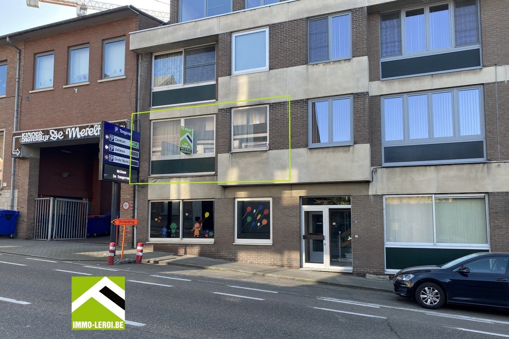 Appartement met 2 slaapkamers en privé parking - centrum Tongeren foto {{pictureIndex}}