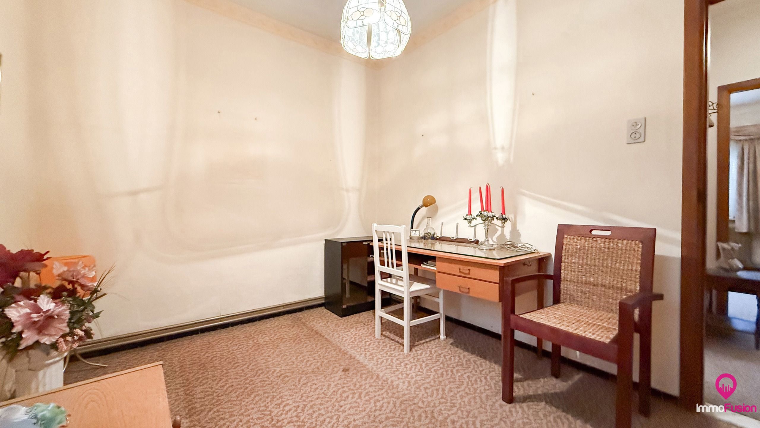 Bungalow met grote werkplaats en weide op 42 are in Alken foto 14