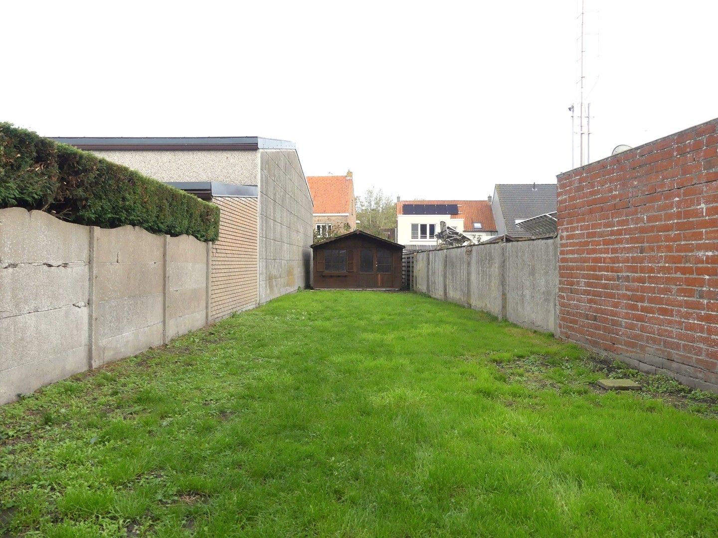 Ruime en instapklare gezinswoning met 5 slaapkamers foto 14