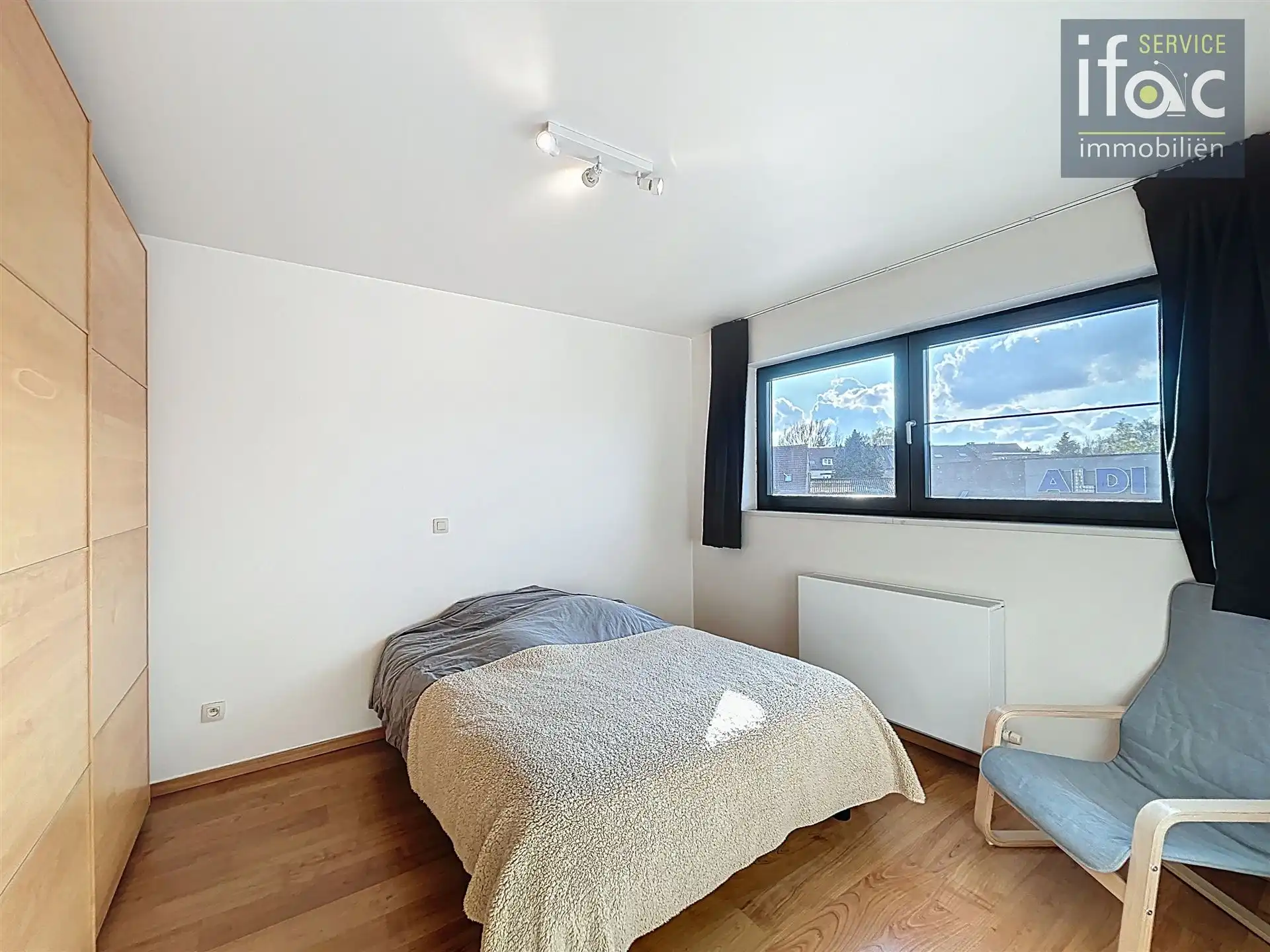 Zeer mooi recent appartement foto 7