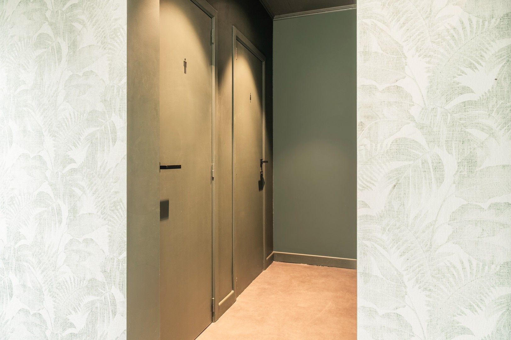 Handelspand met woonst in centrum Zwijndrecht foto 5