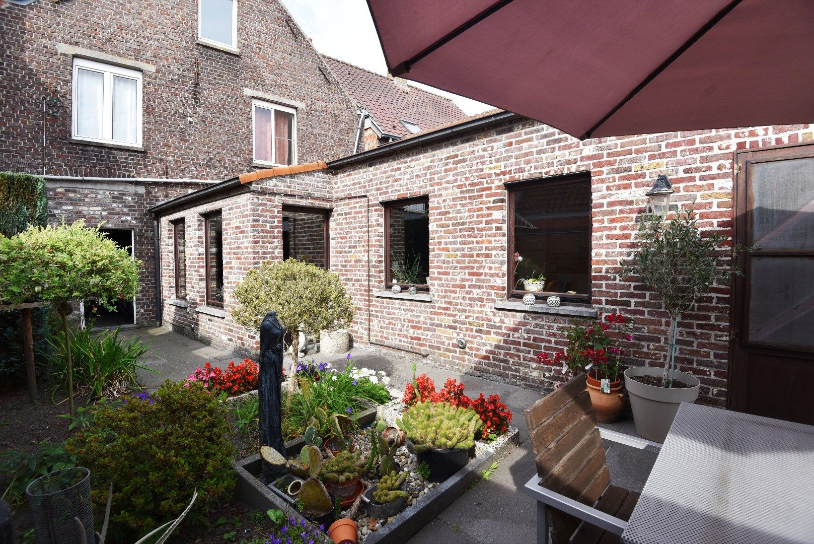Te renoveren woning 4 slaapkamers en tuin op 600m² te Maldegem Kleit foto 2