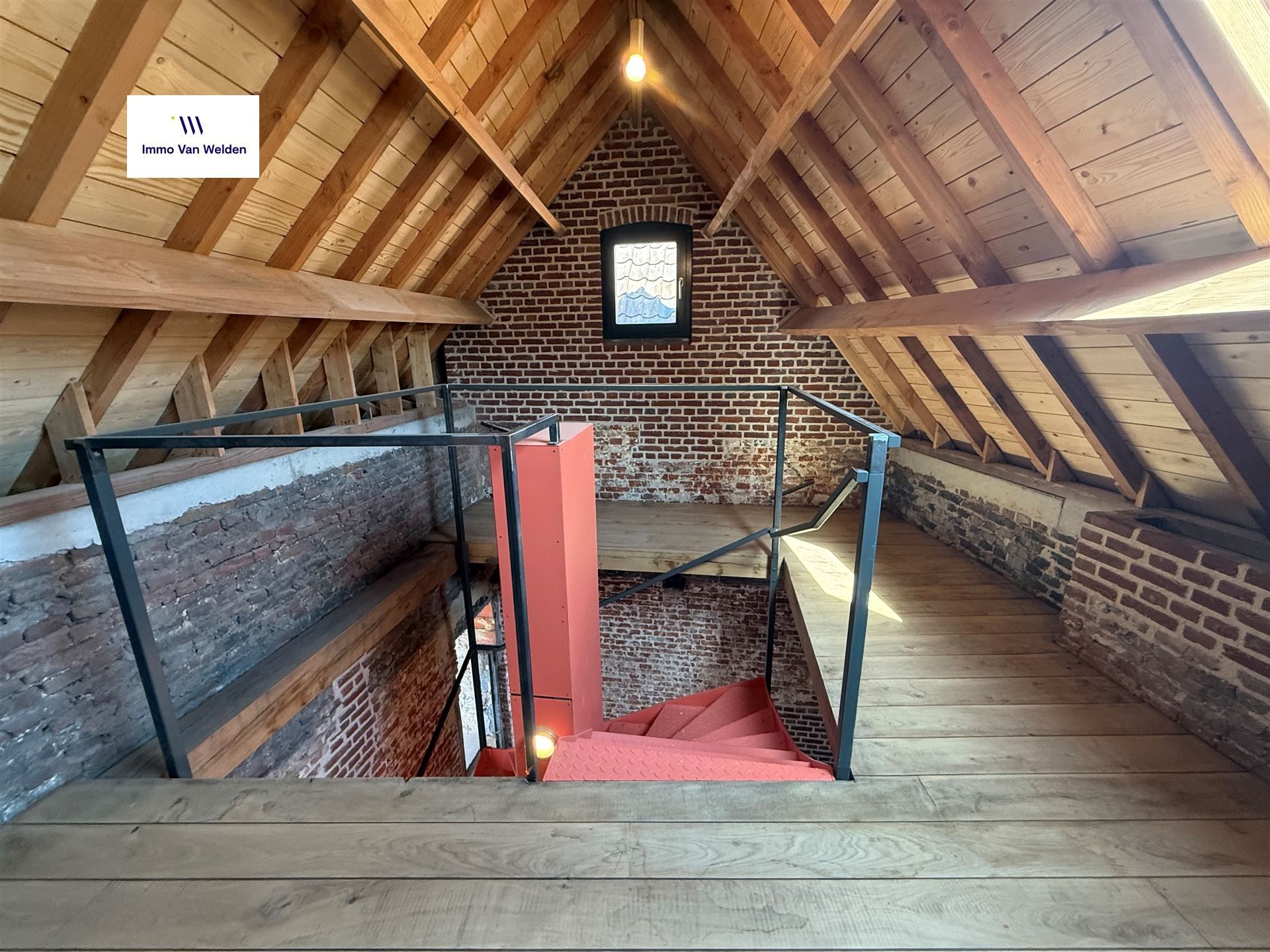 Uniek dakappartement te huur in het historische Begijnhof van Oudenaard foto 8