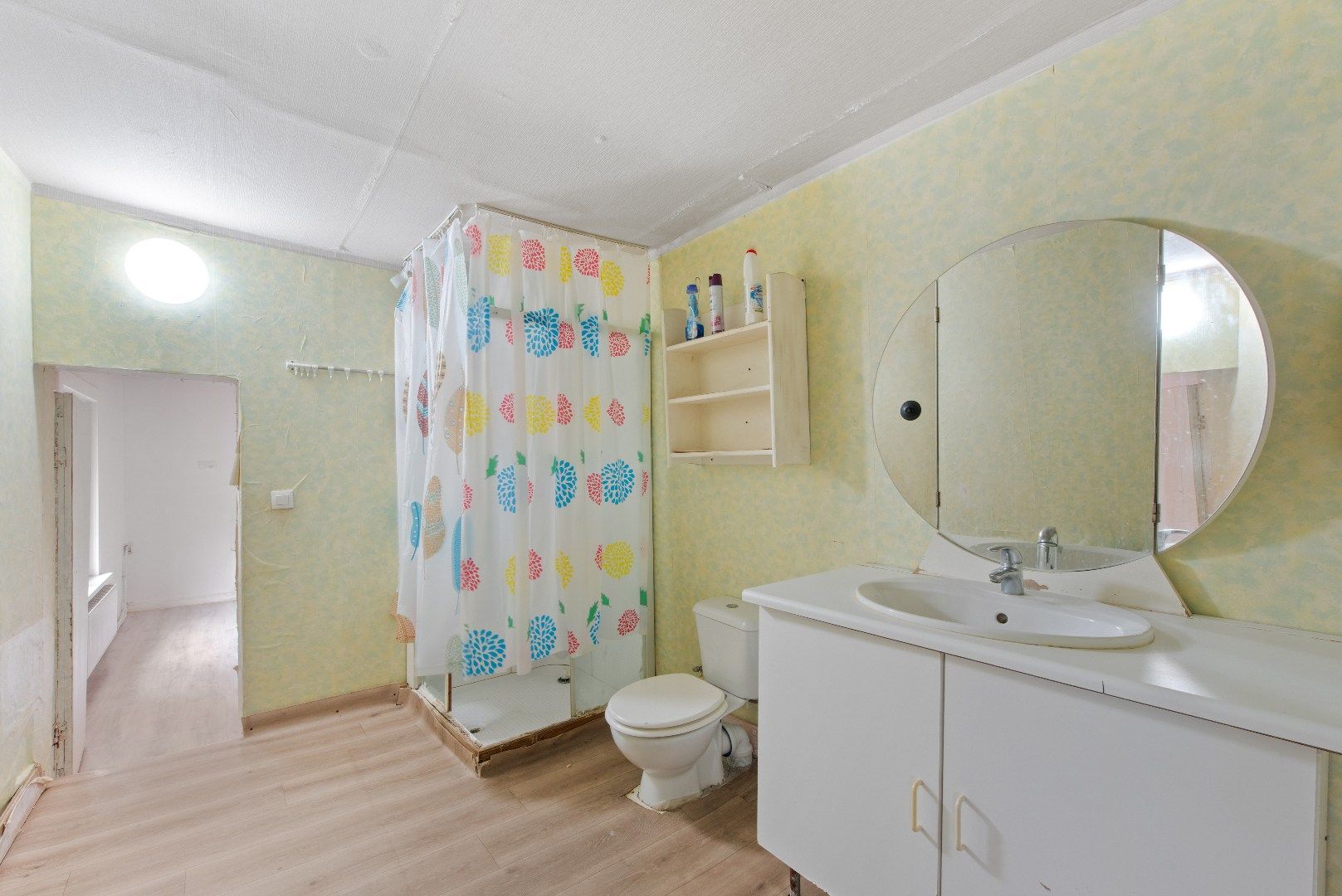 Polyvalente rijwoning met grote handelsruimte te Tienen foto 15