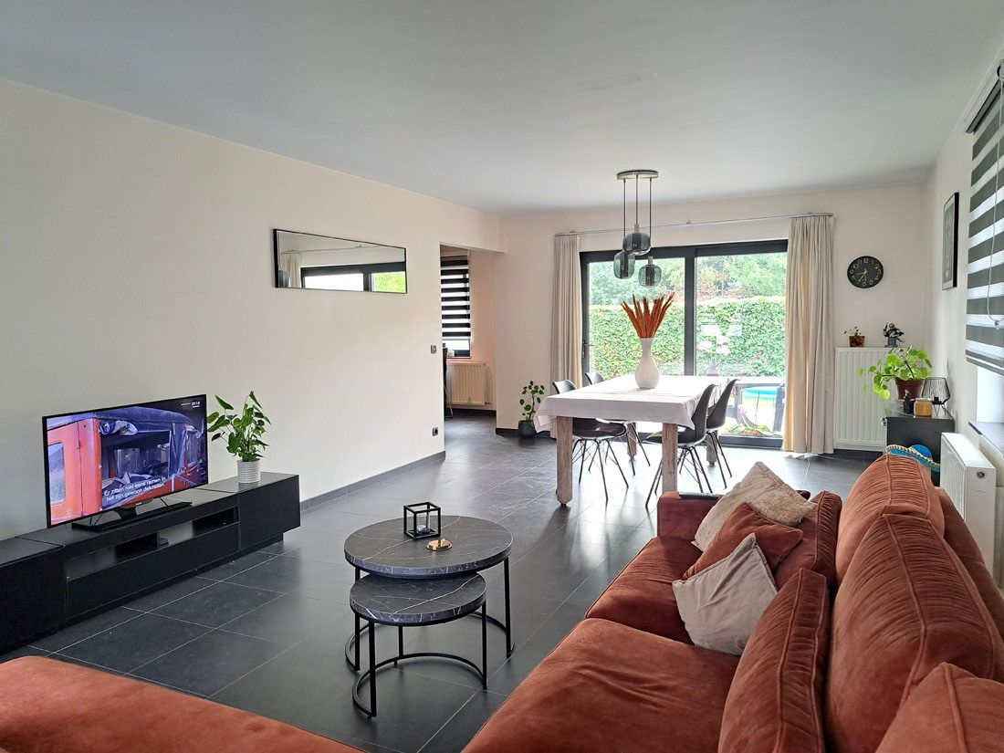 Eigentijdse driegevelwoning te Oudsbergen foto 3