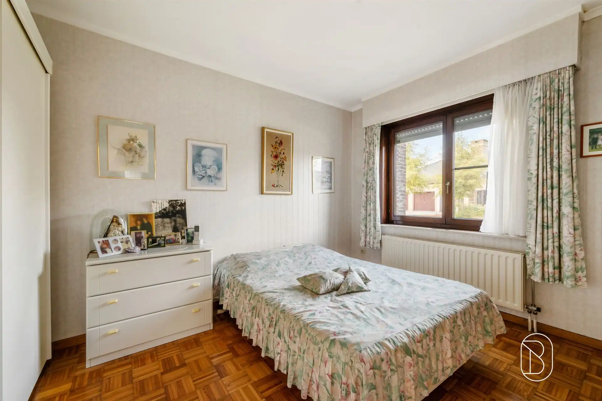 Rustig gelegen bungalow met ruime tuin foto 12