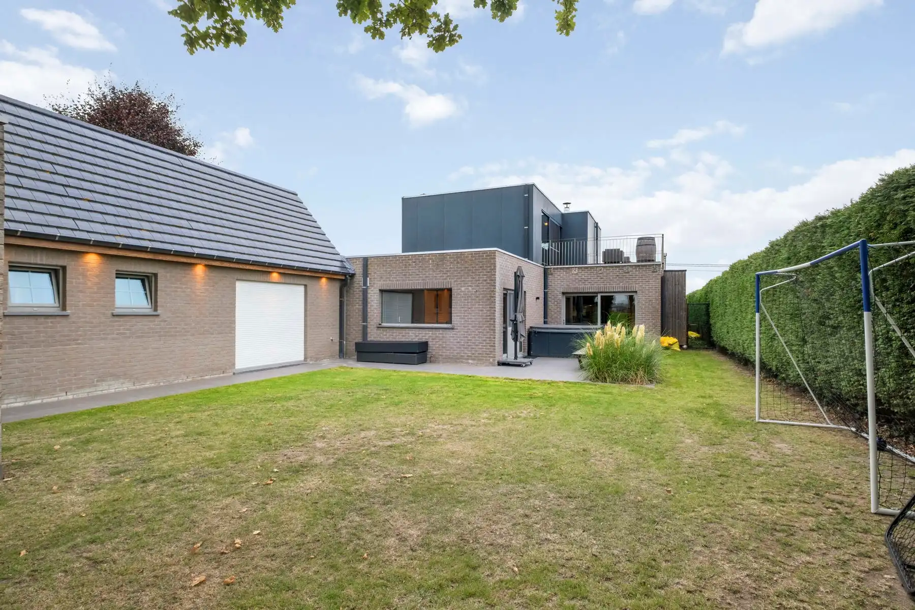 Hedendaagse woning met handelsruimte te Torhout foto 27